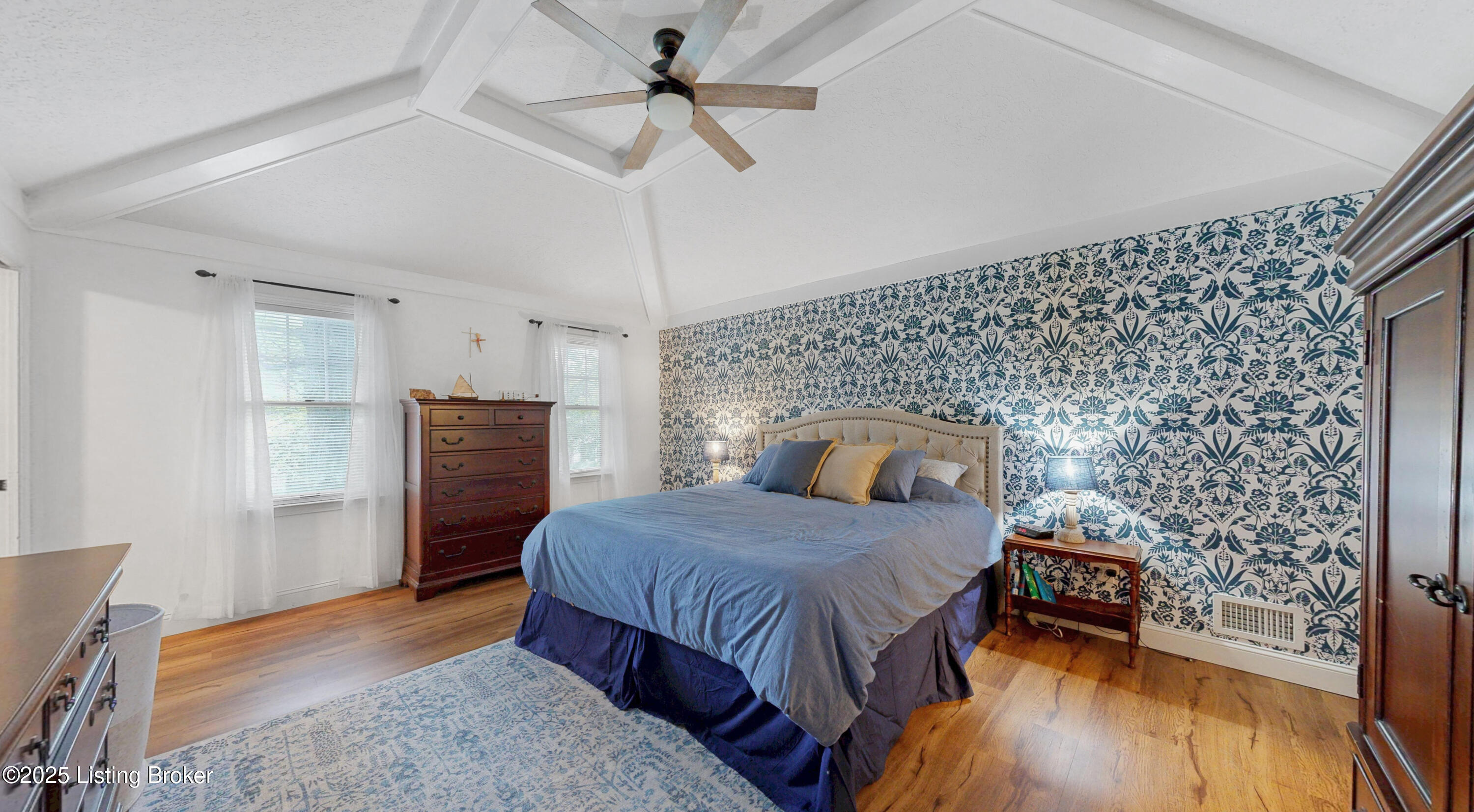 12909 Wooded Forest Rd