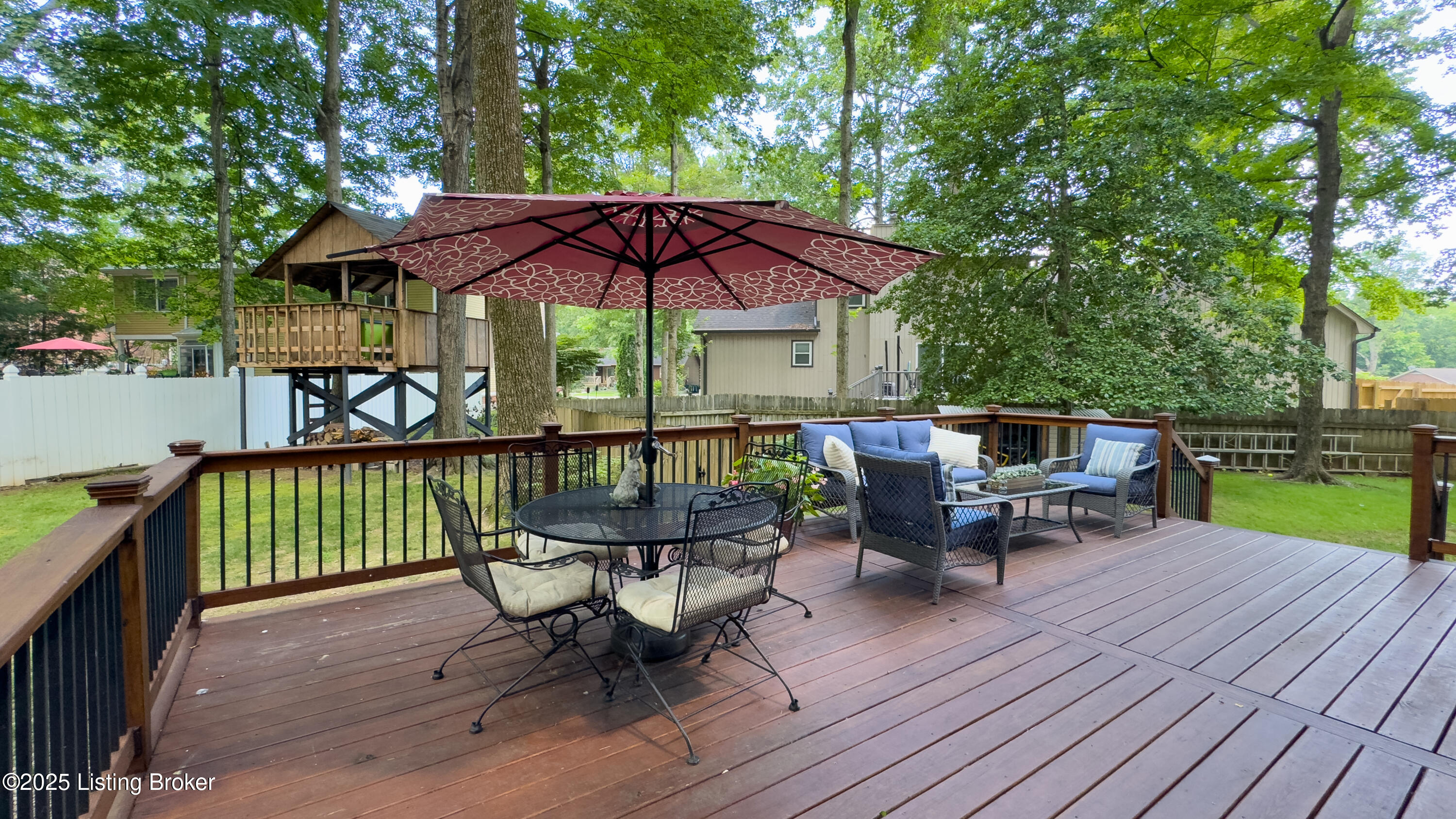12909 Wooded Forest Rd