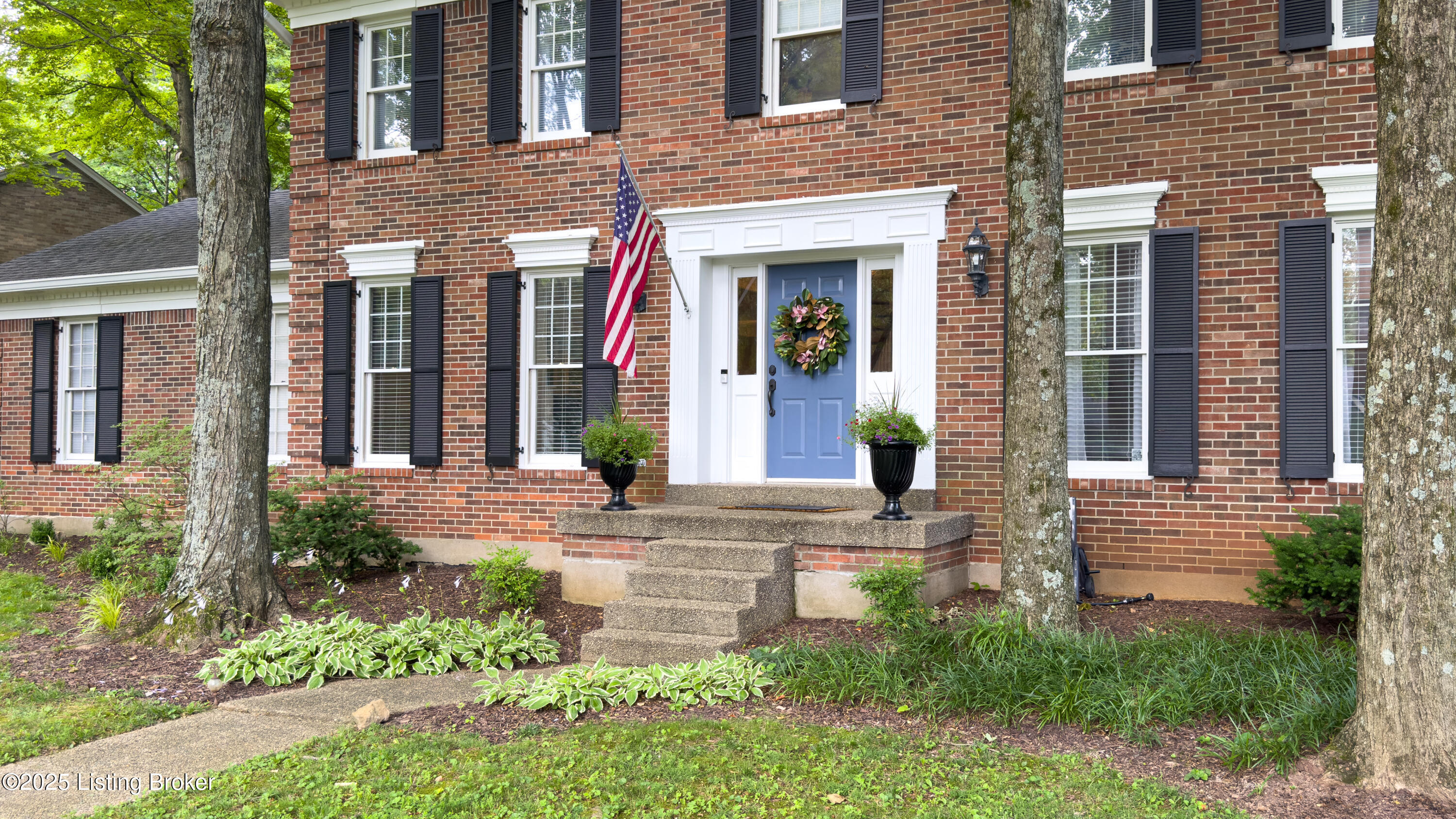 12909 Wooded Forest Rd