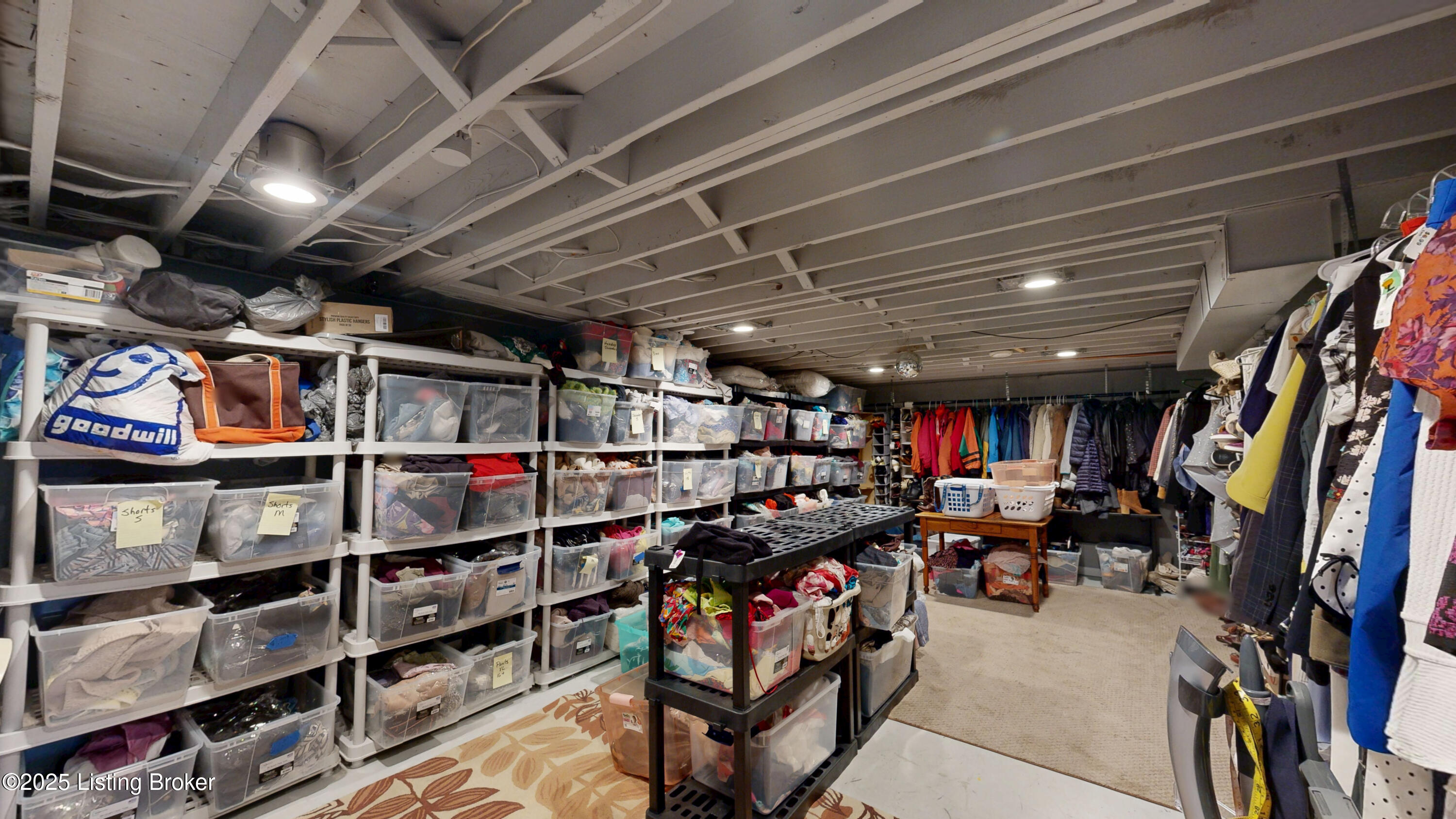 12909 Wooded Forest Rd