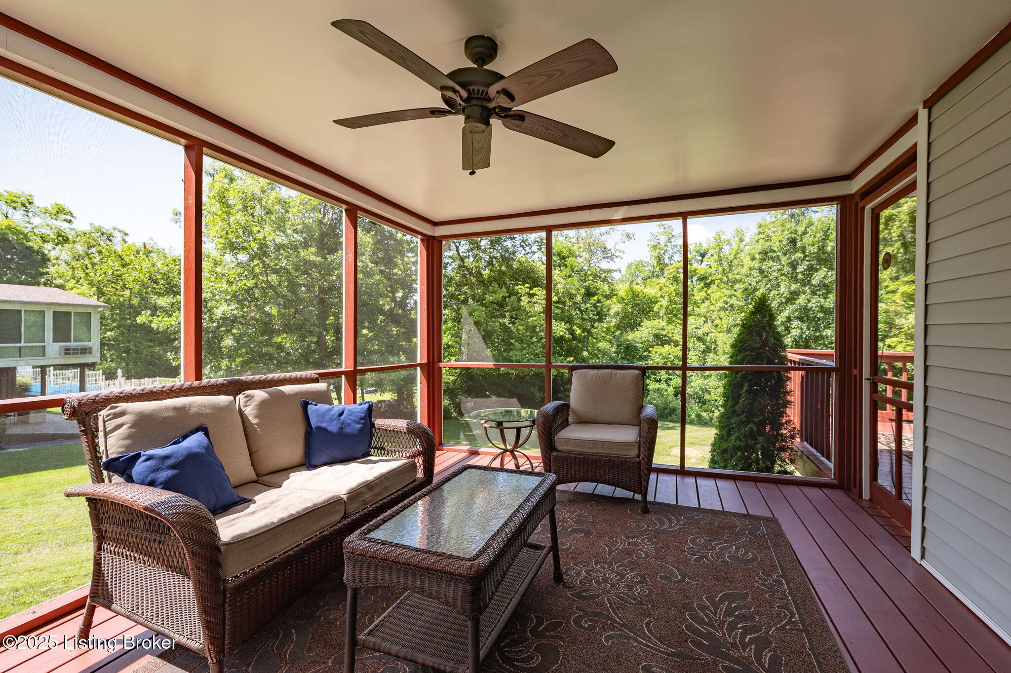 4423 Grand Cir