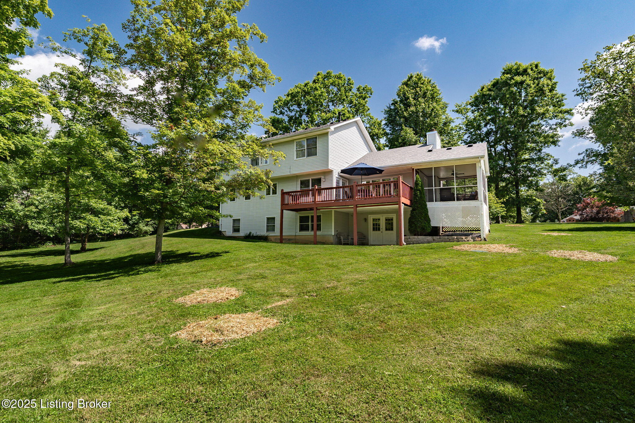 4423 Grand Cir