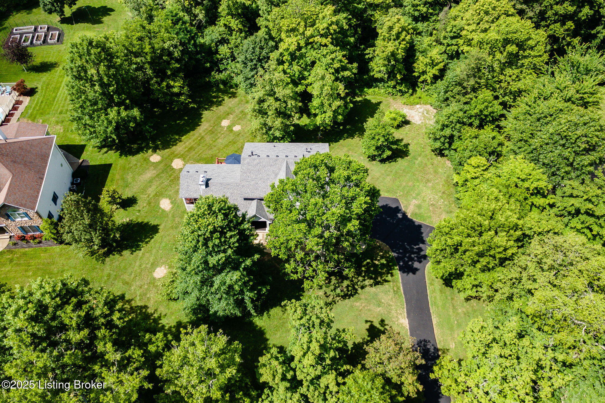 4423 Grand Cir