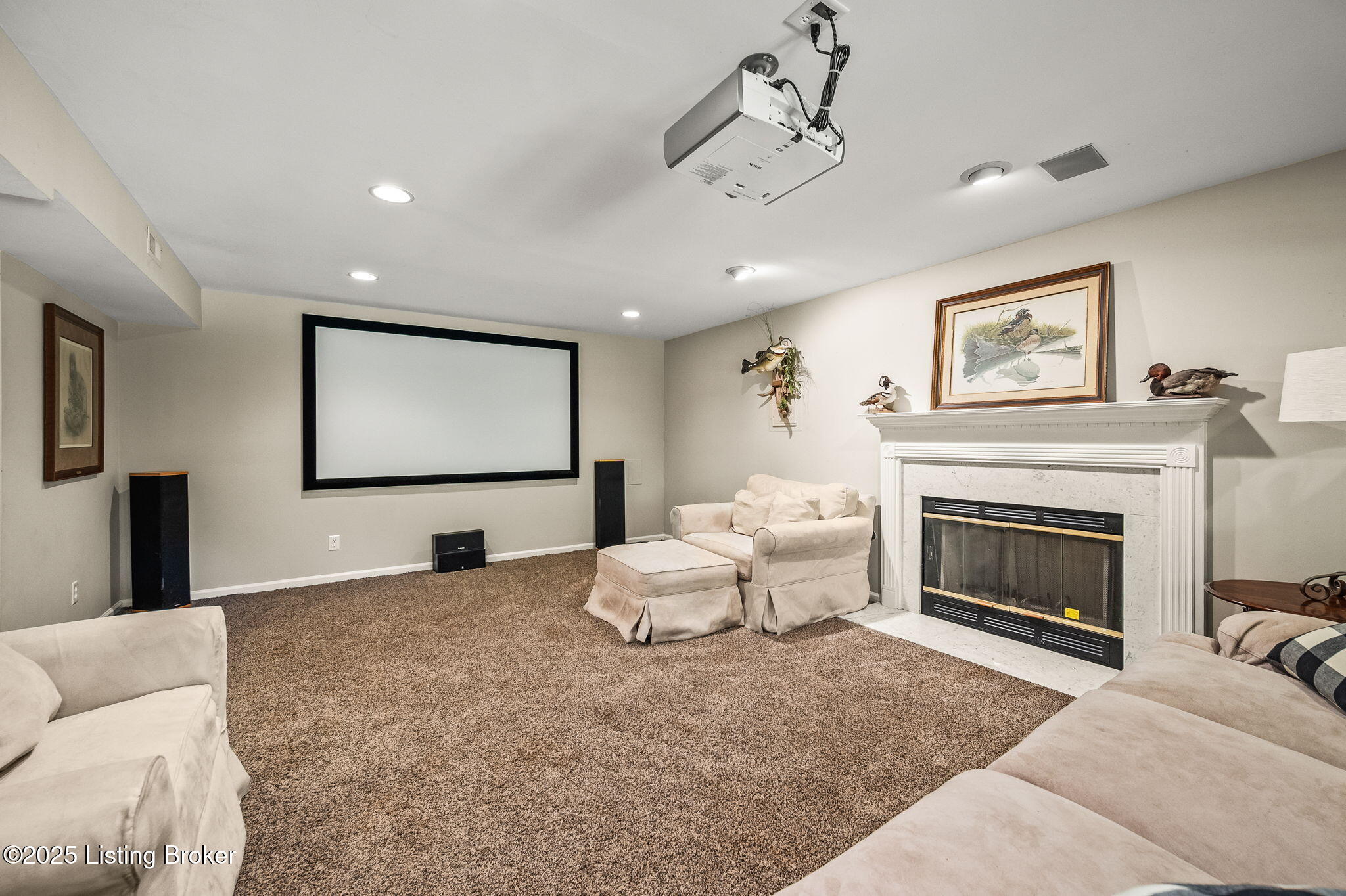4423 Grand Cir