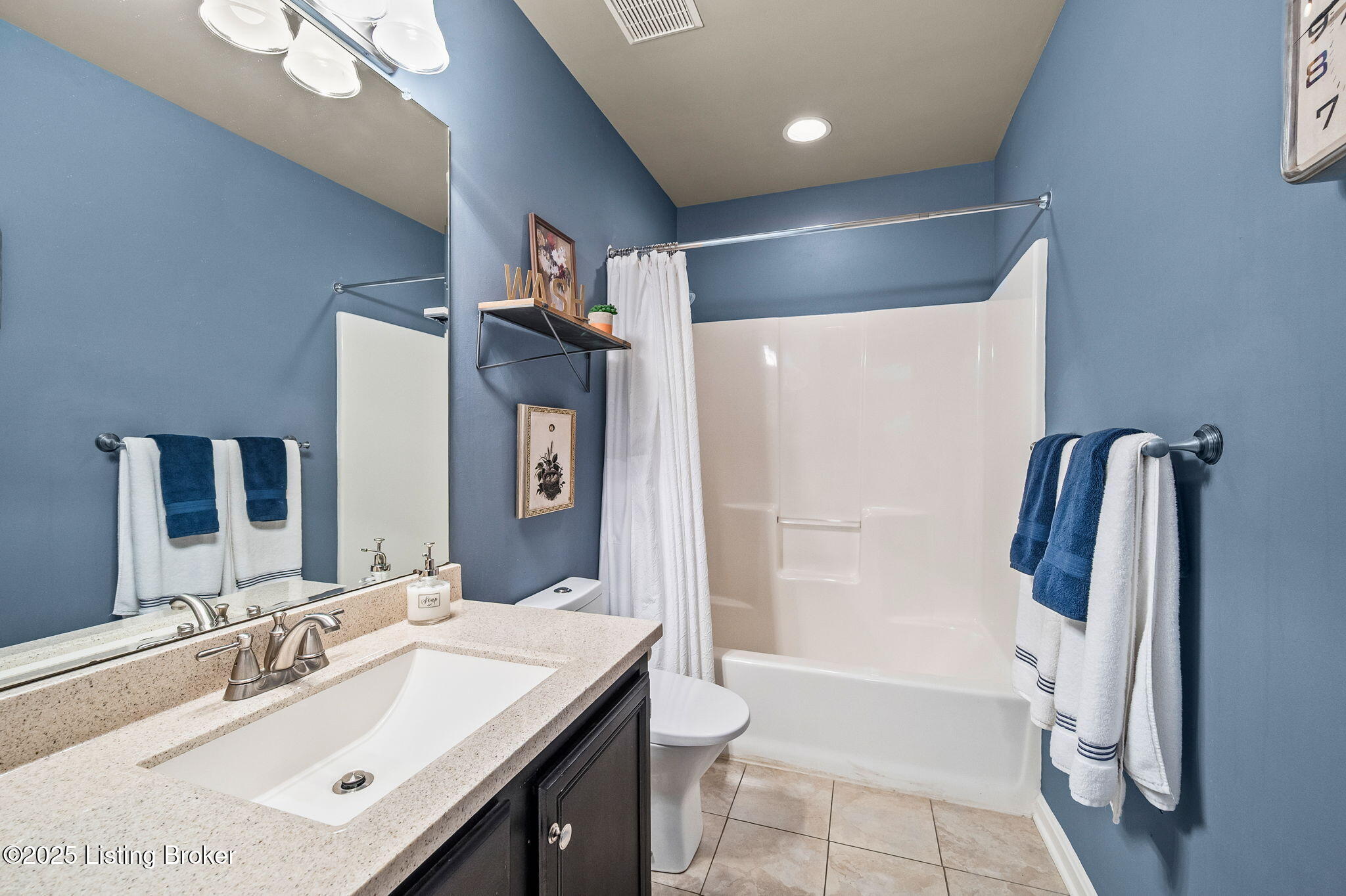 4423 Grand Cir