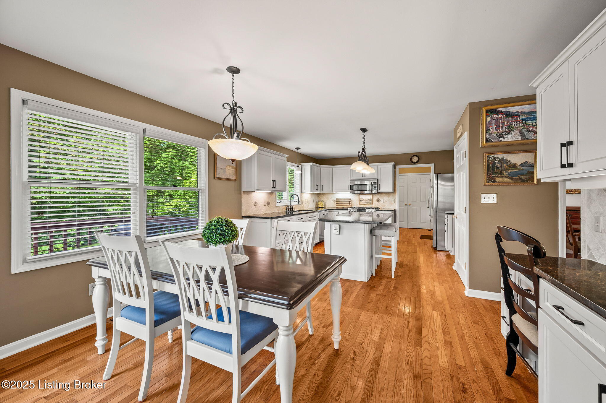 4423 Grand Cir