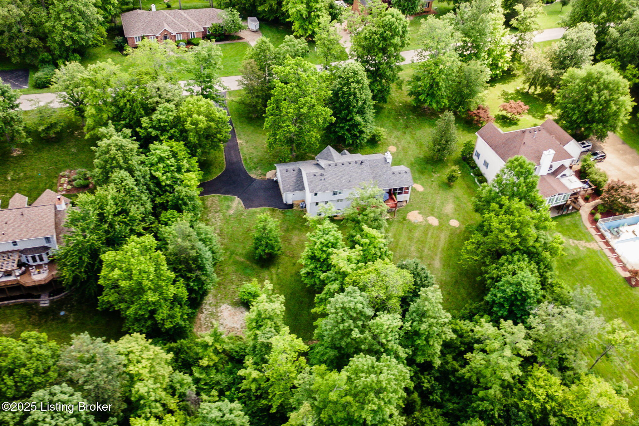 4423 Grand Cir