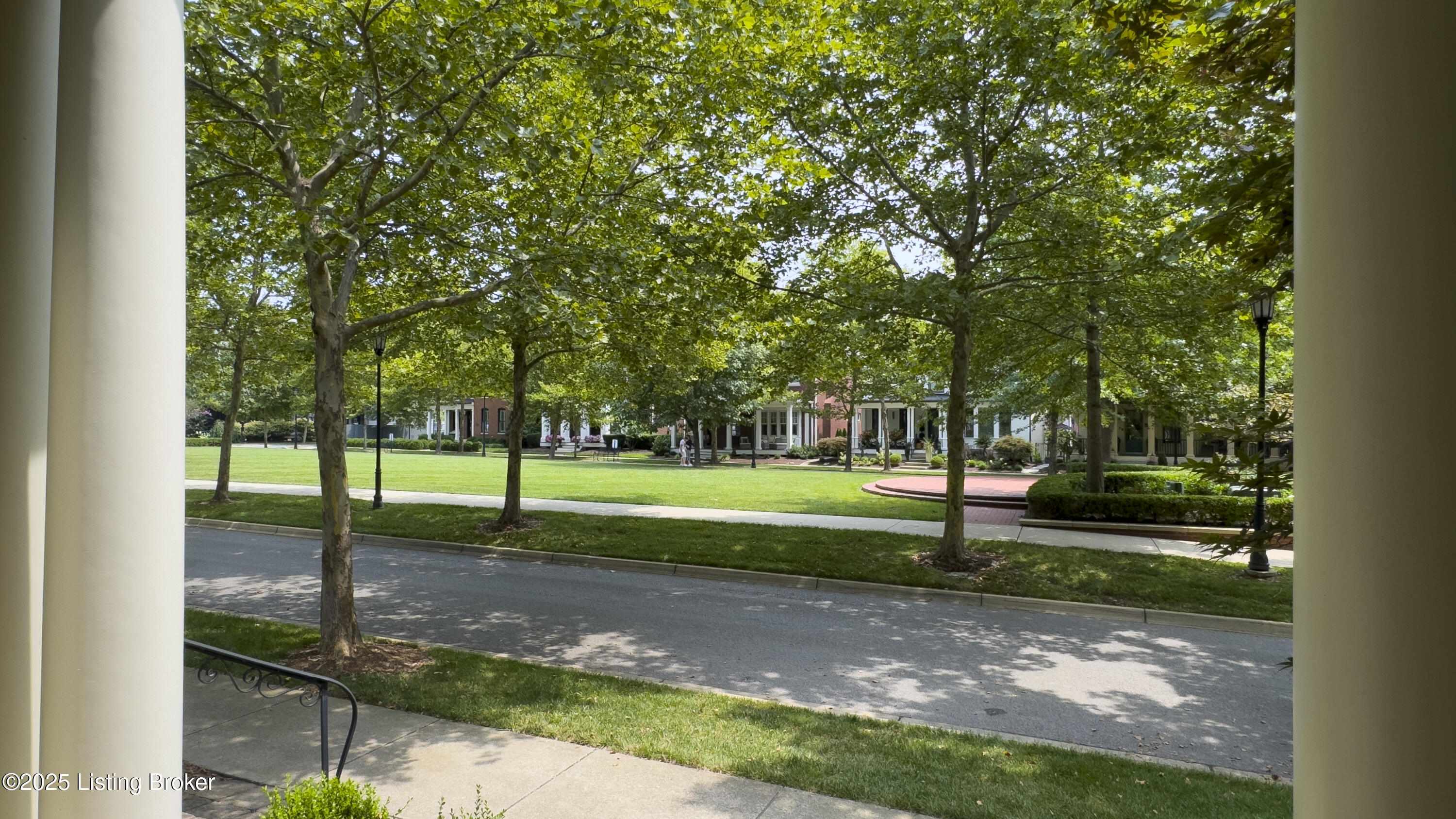 10808 Meeting St