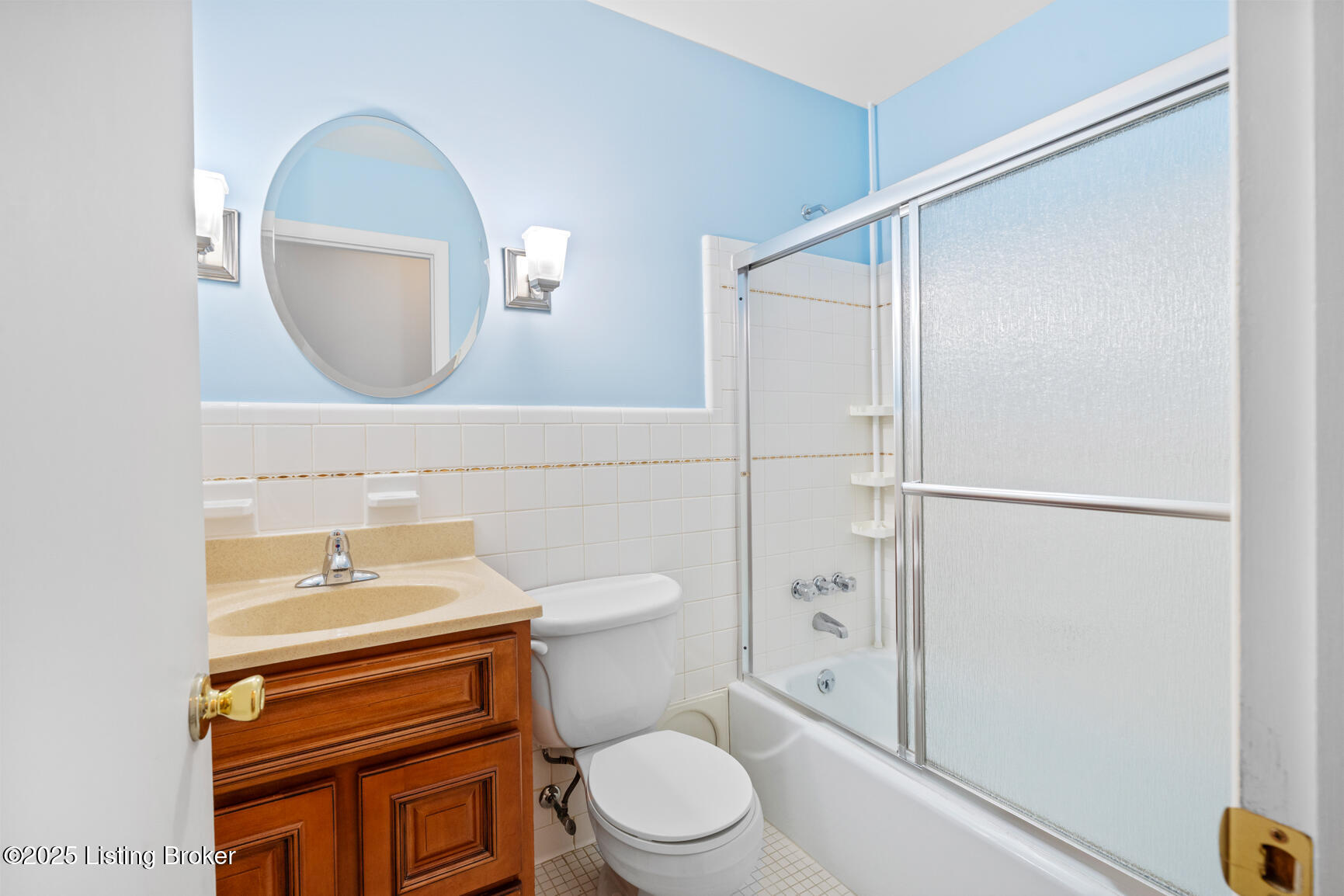 4011 White Plains Ct