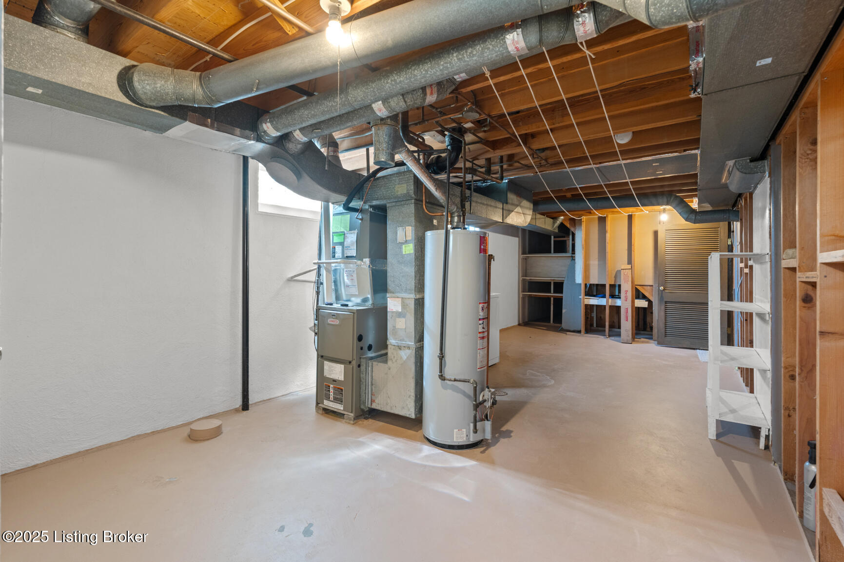 4011 White Plains Ct