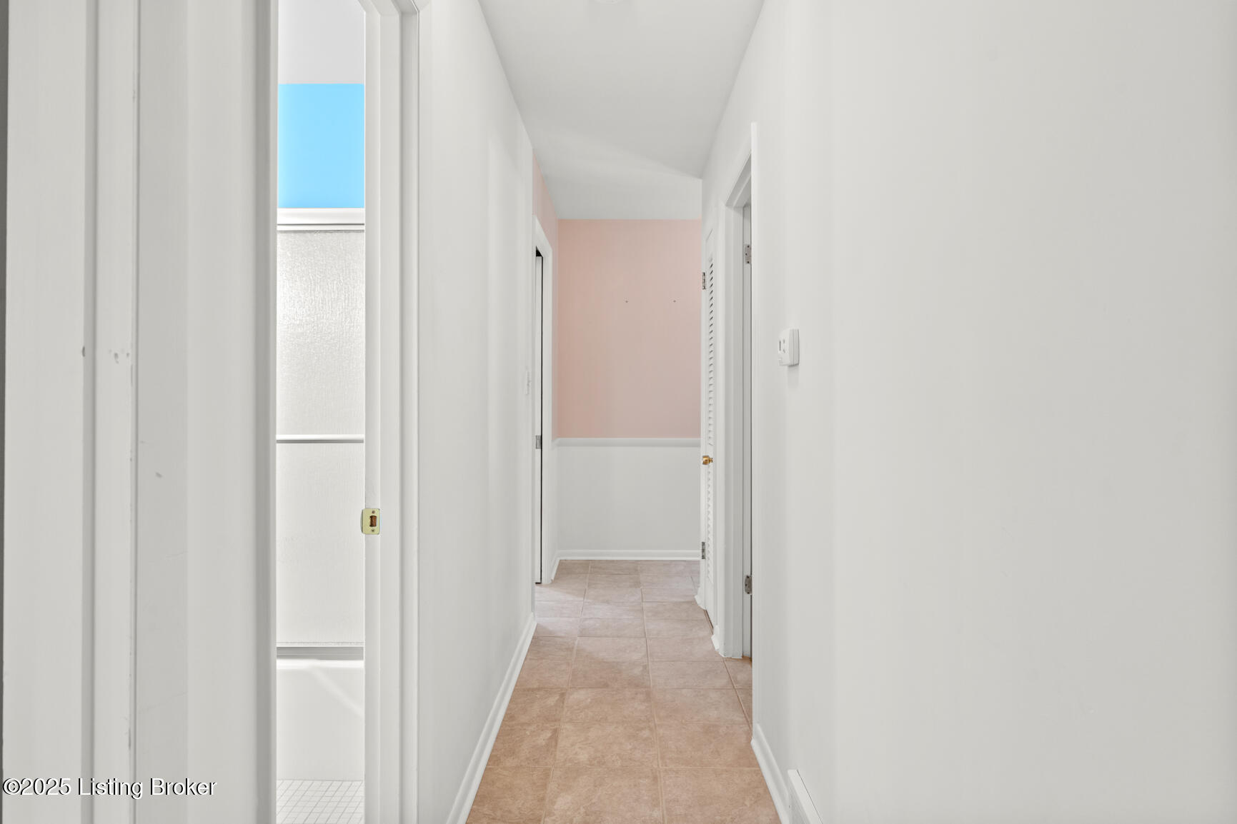 4011 White Plains Ct