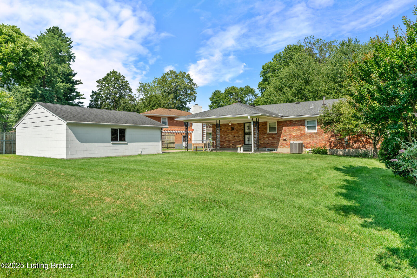 4011 White Plains Ct