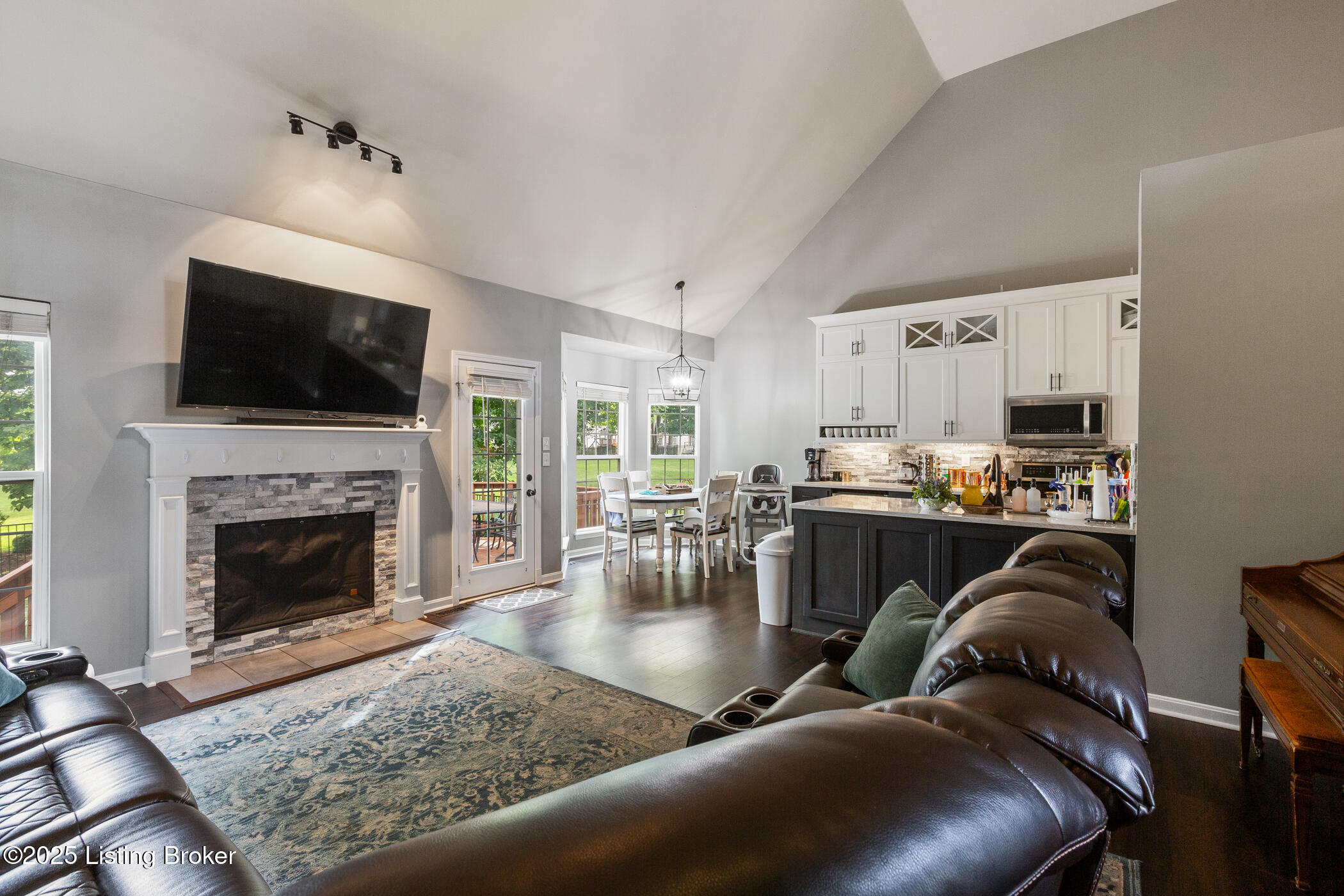 3506 Coventry Tee Ct