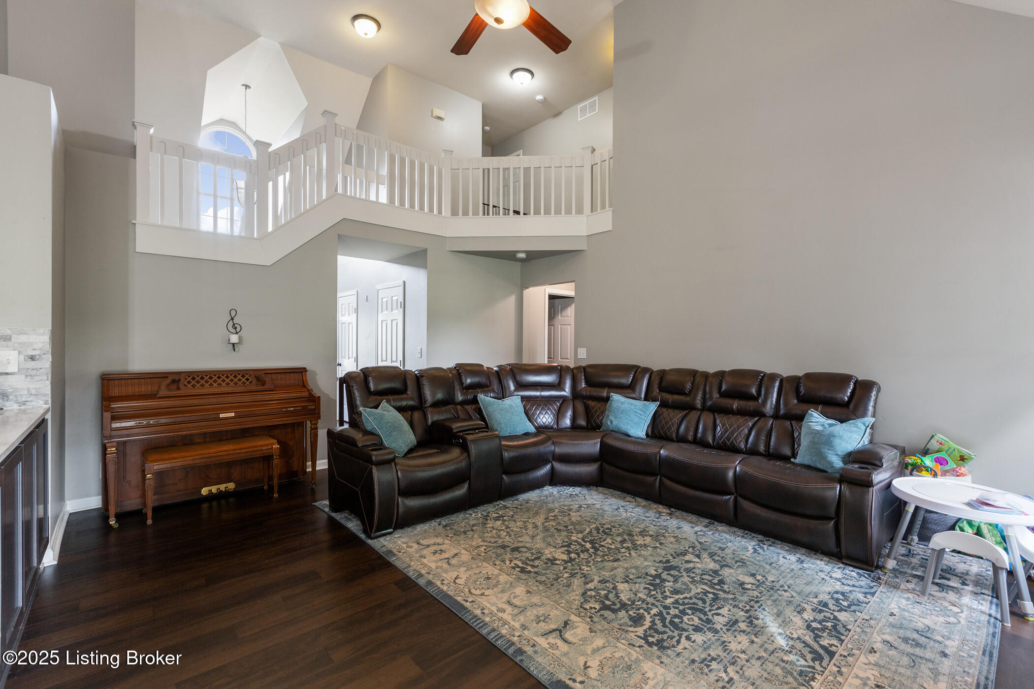 3506 Coventry Tee Ct