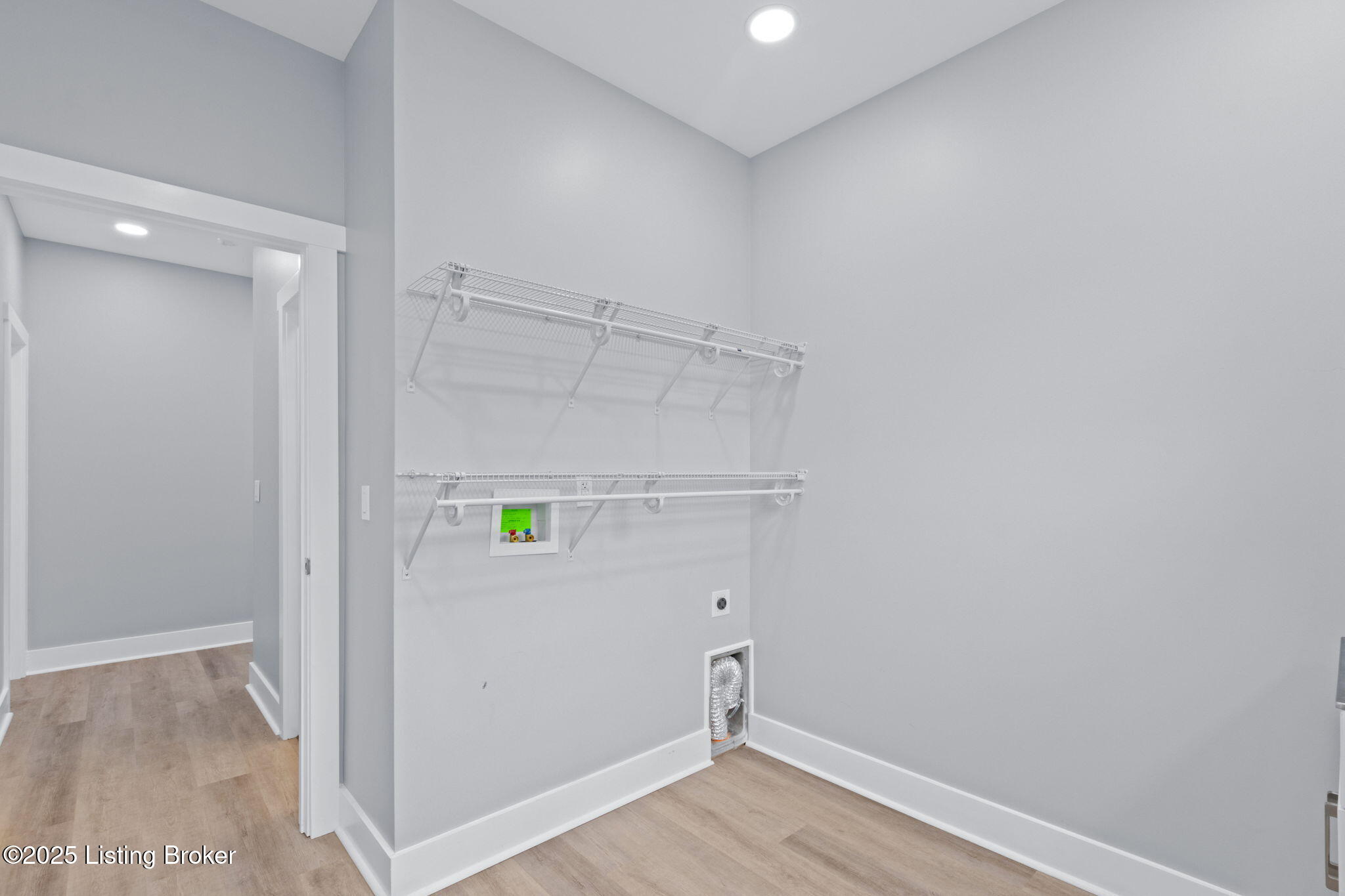 7103 Star Barn Ln