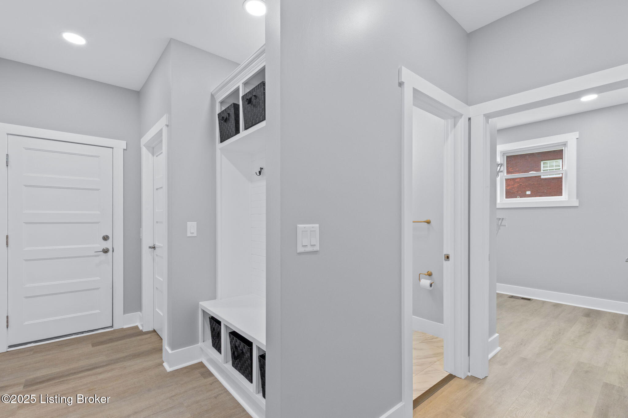 7103 Star Barn Ln