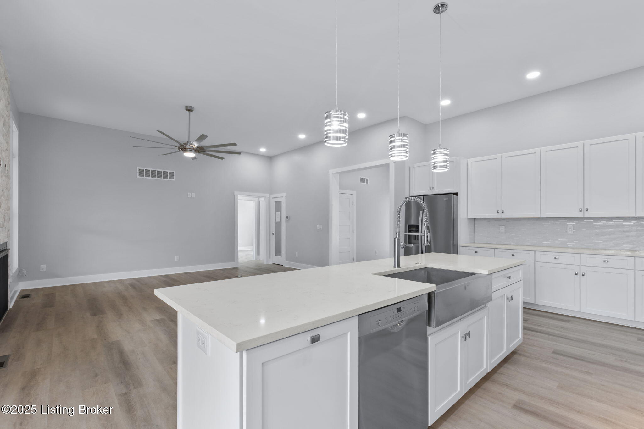7103 Star Barn Ln