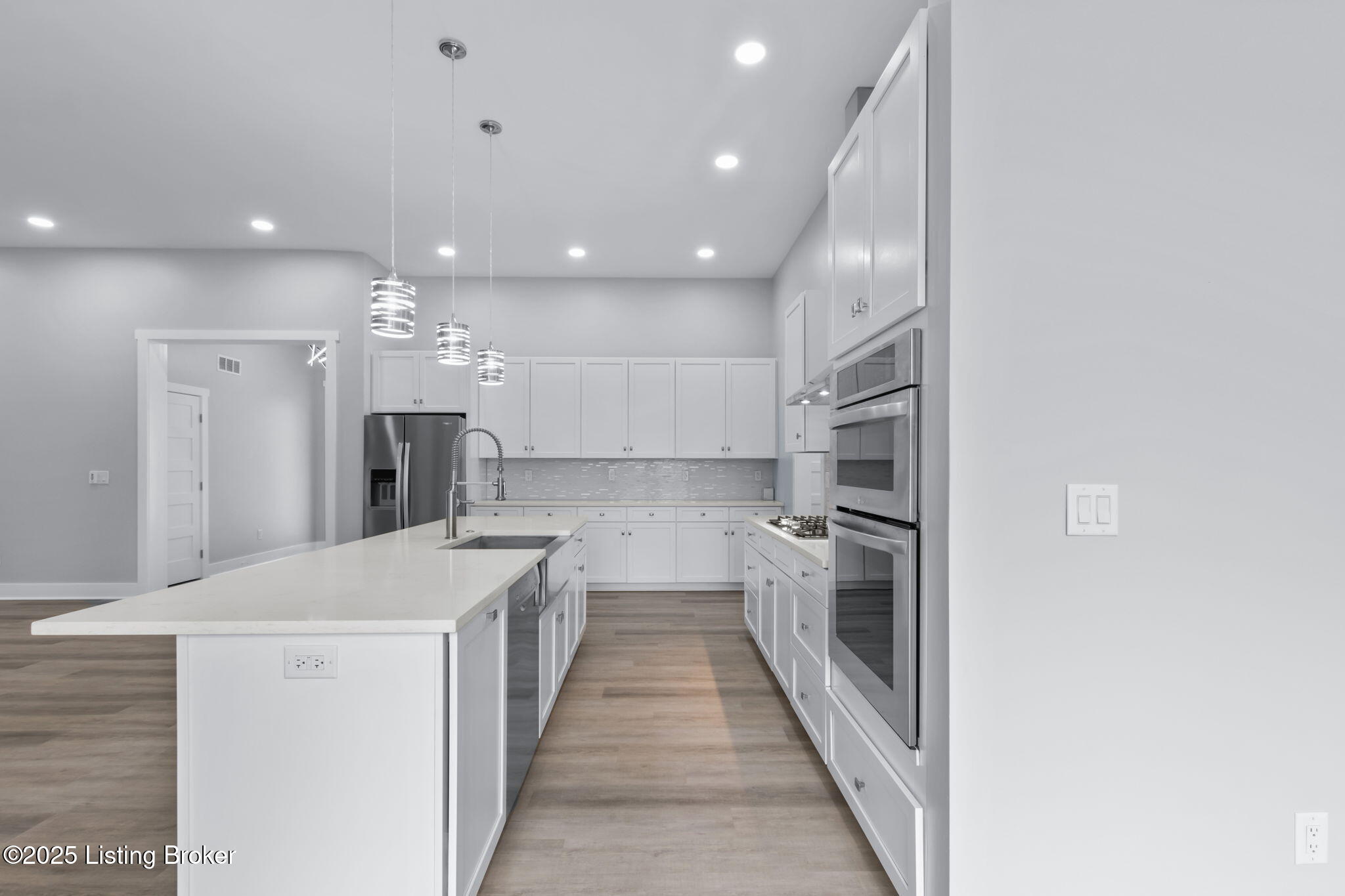 7103 Star Barn Ln