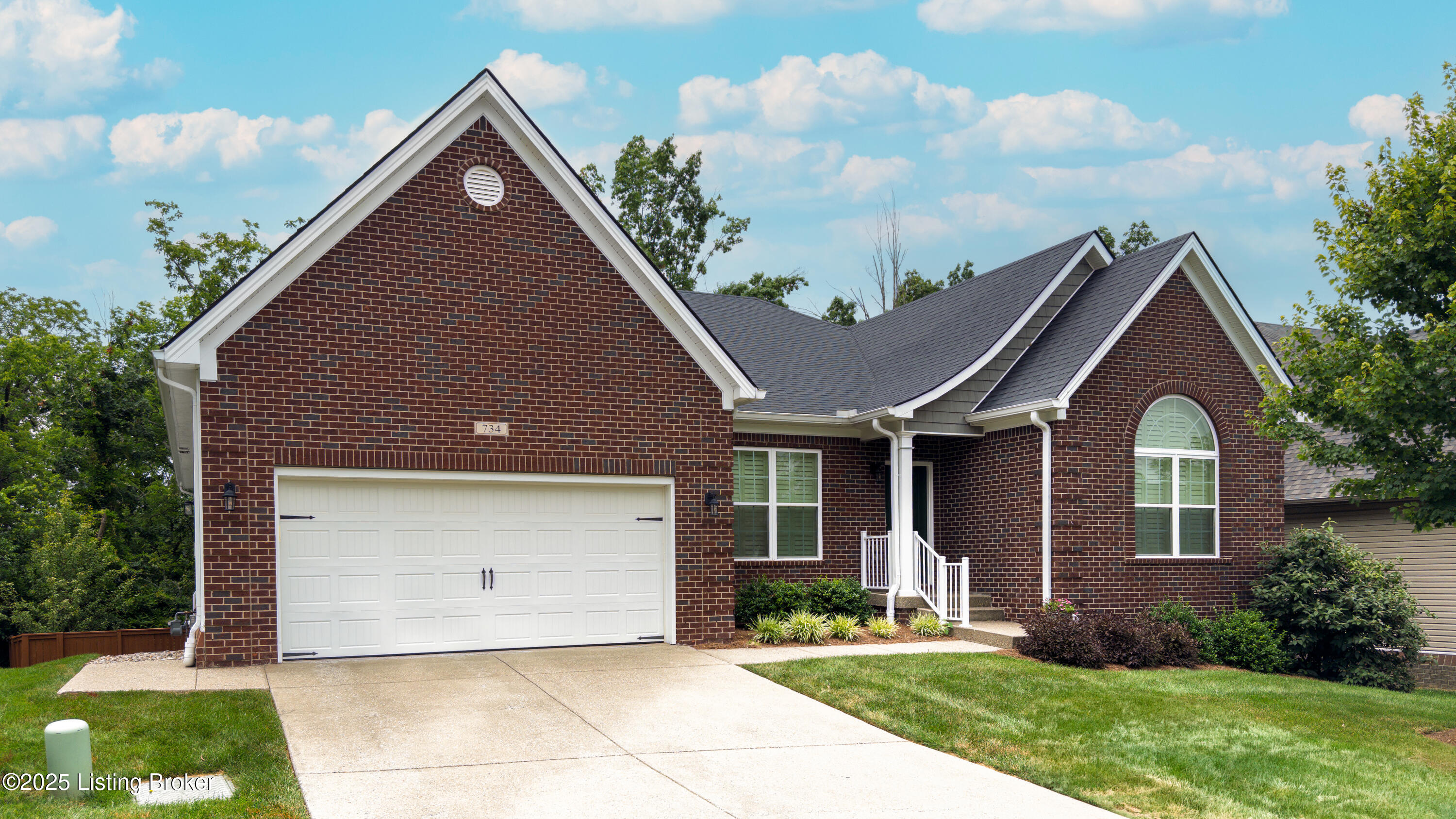 734 Dehart Ln