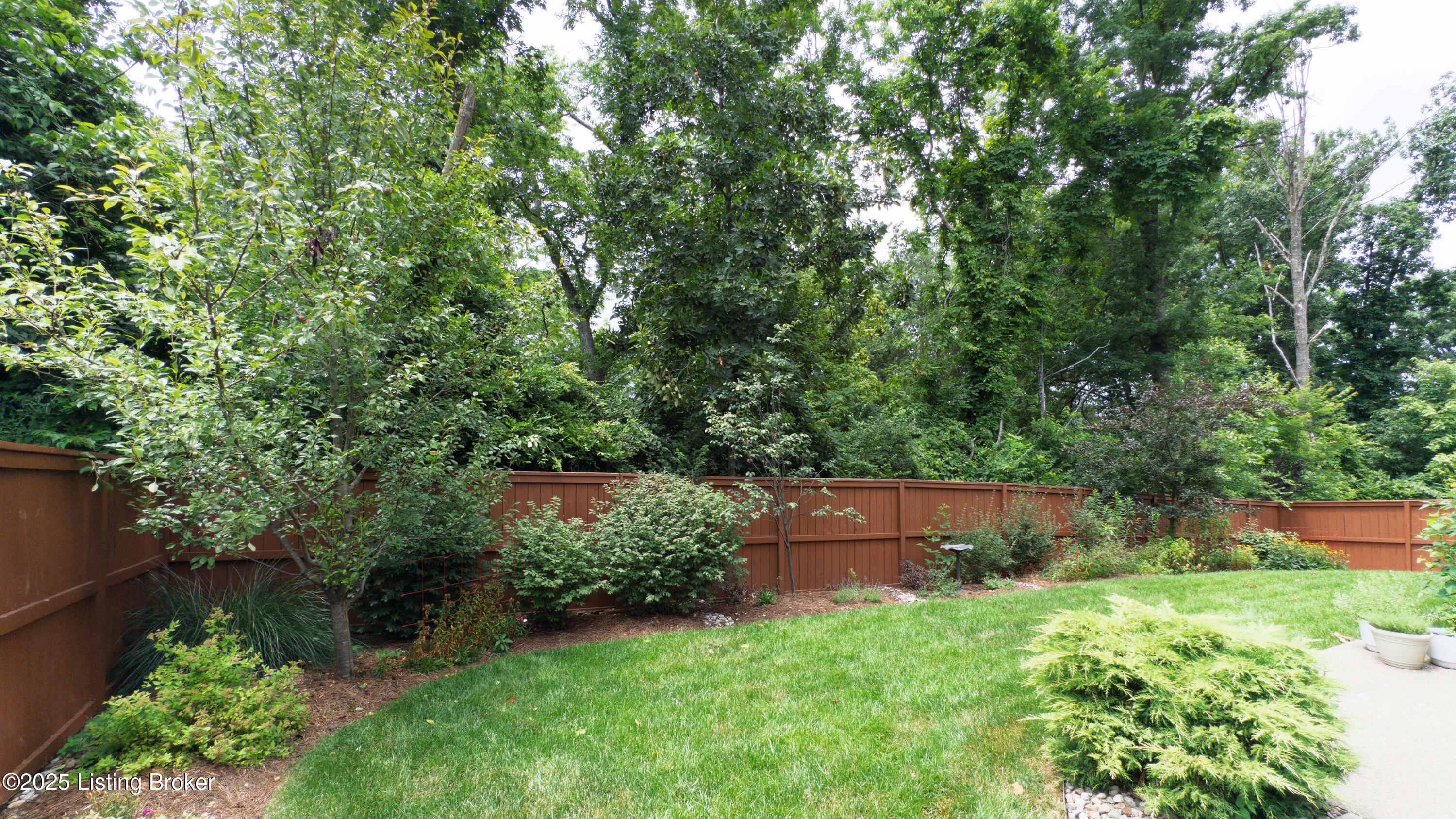 734 Dehart Ln