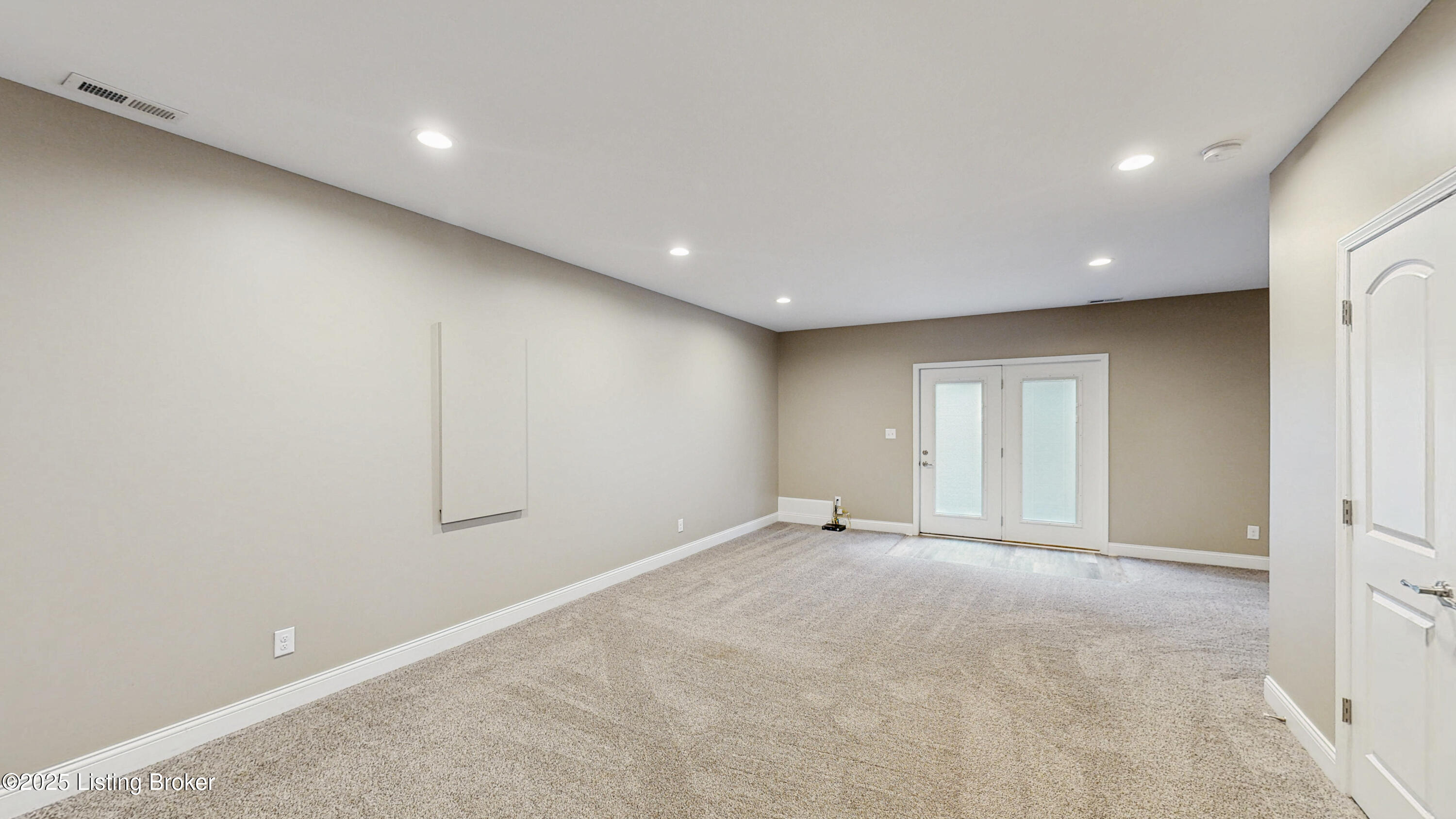 734 Dehart Ln