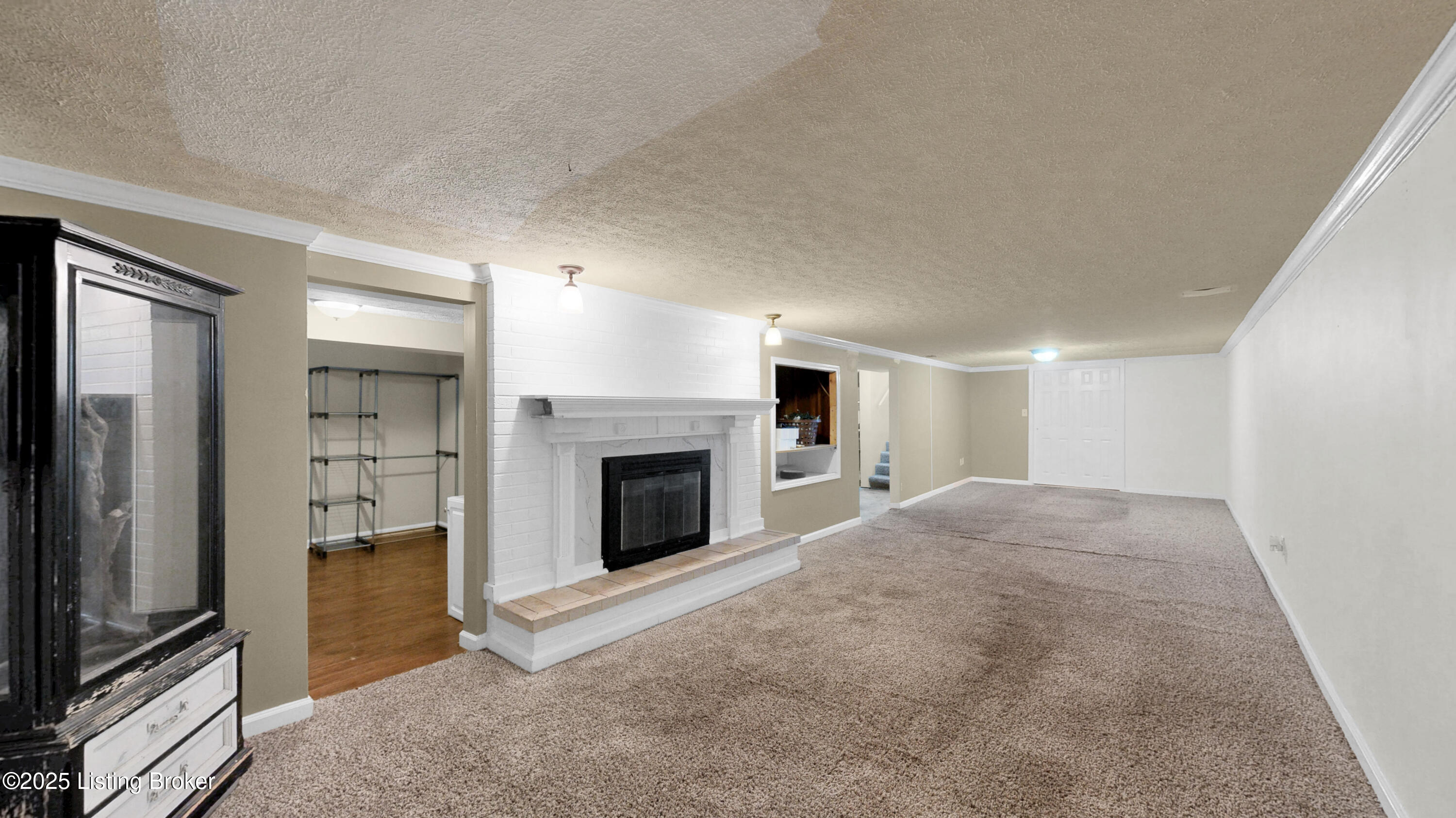 7307 Feyhurst Dr