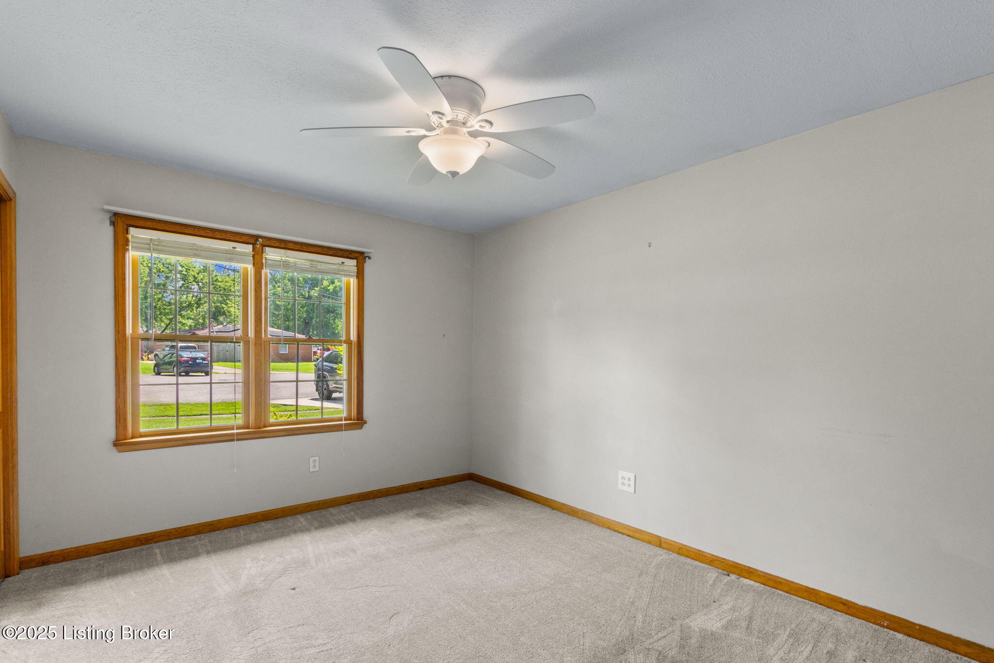 7502 Sam Ct