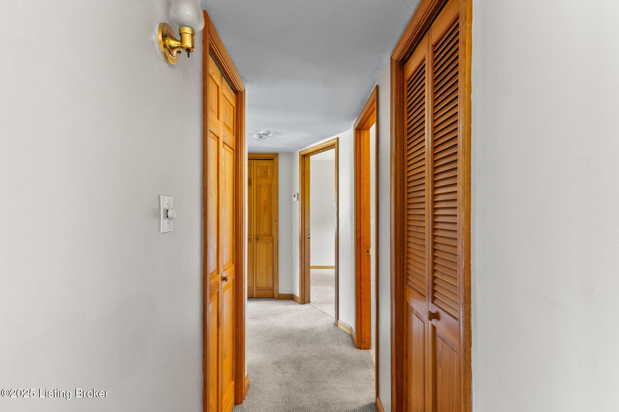 7502 Sam Ct