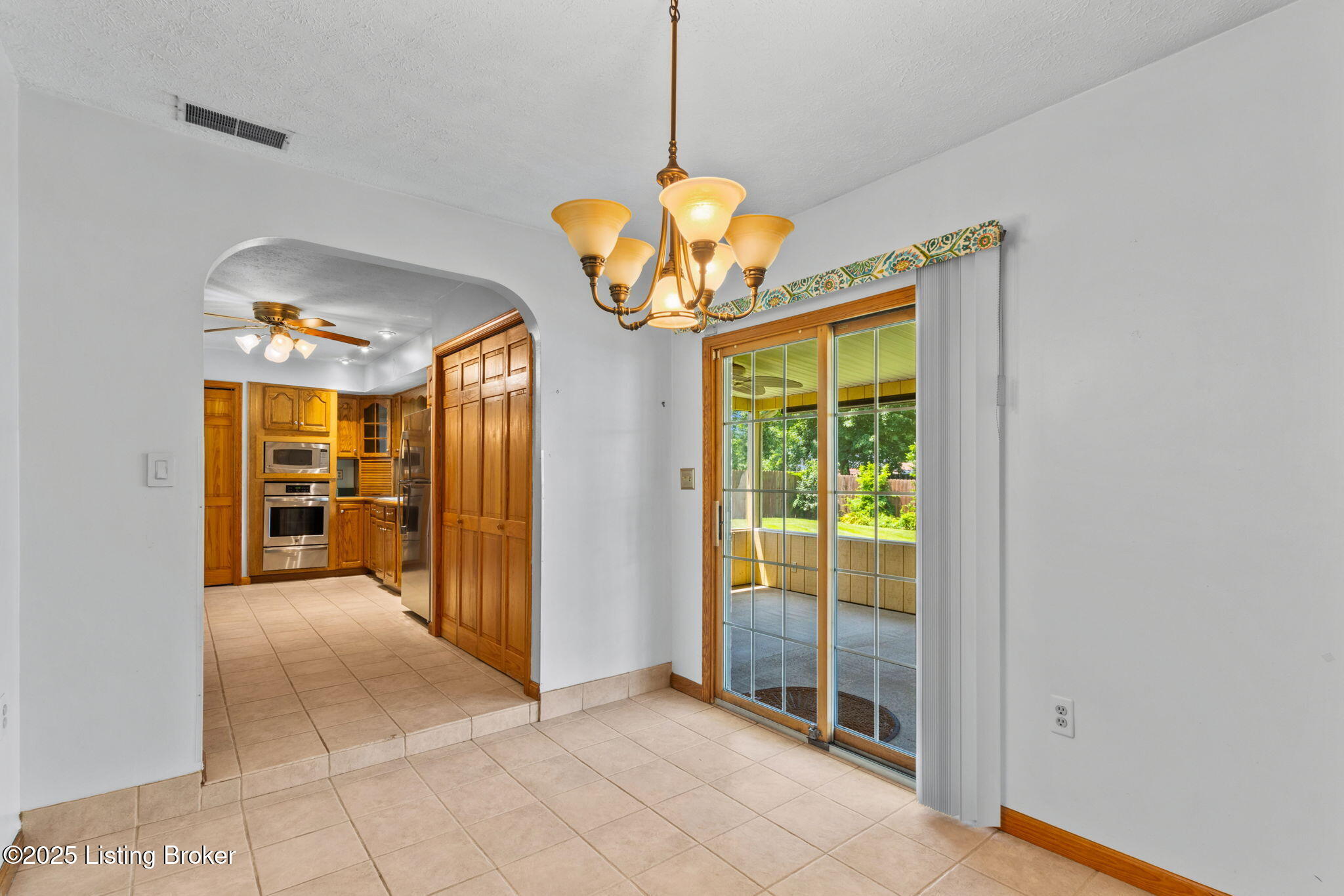 7502 Sam Ct