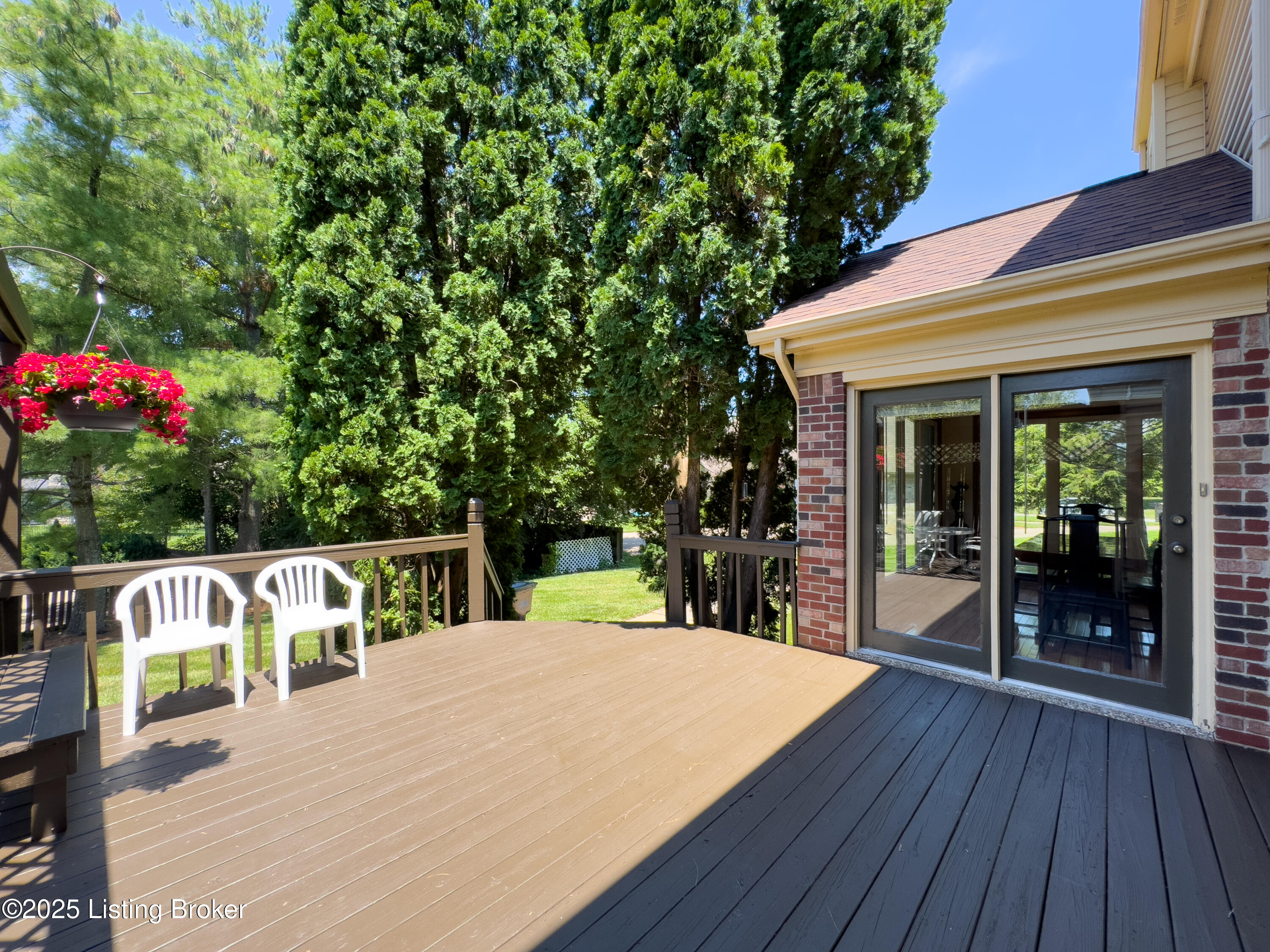7201 Wood Briar Rd