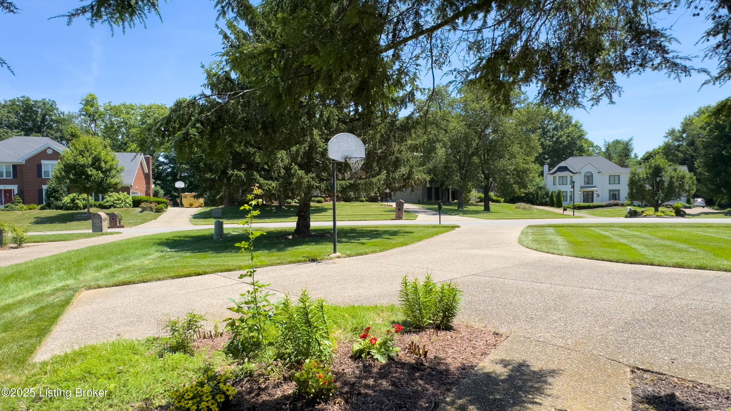 7201 Wood Briar Rd