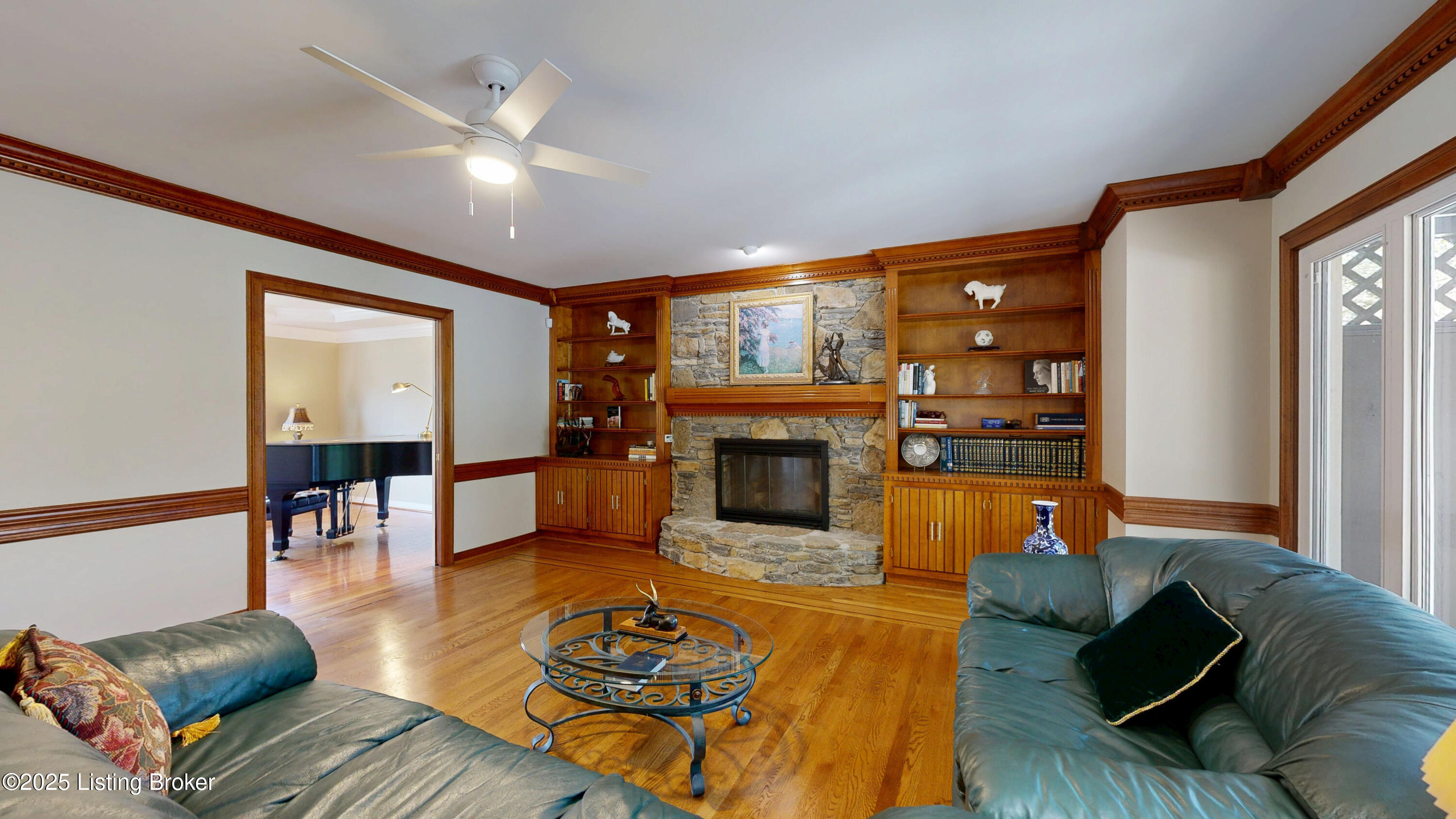 7201 Wood Briar Rd