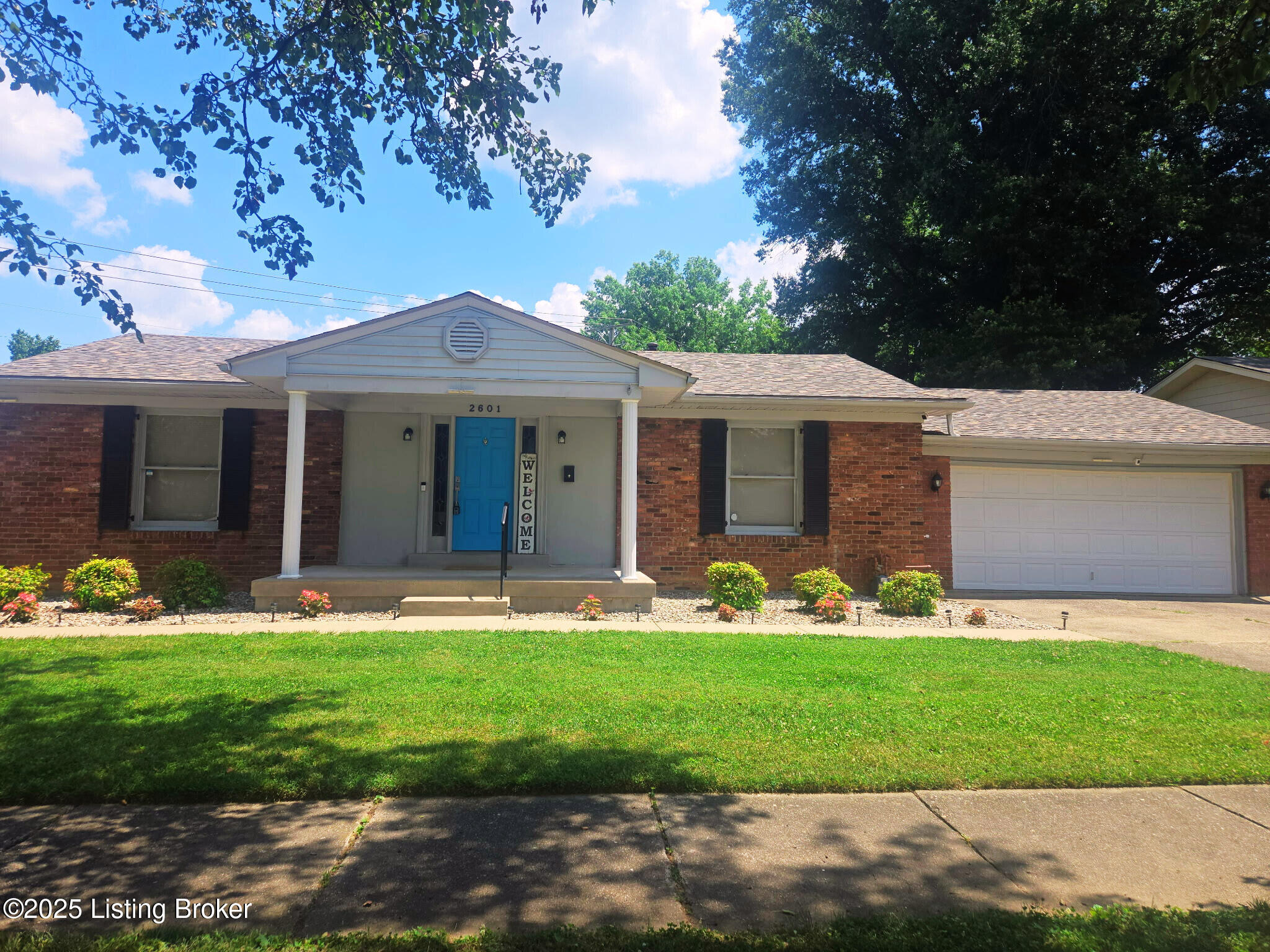 2601 Englewood Ave
