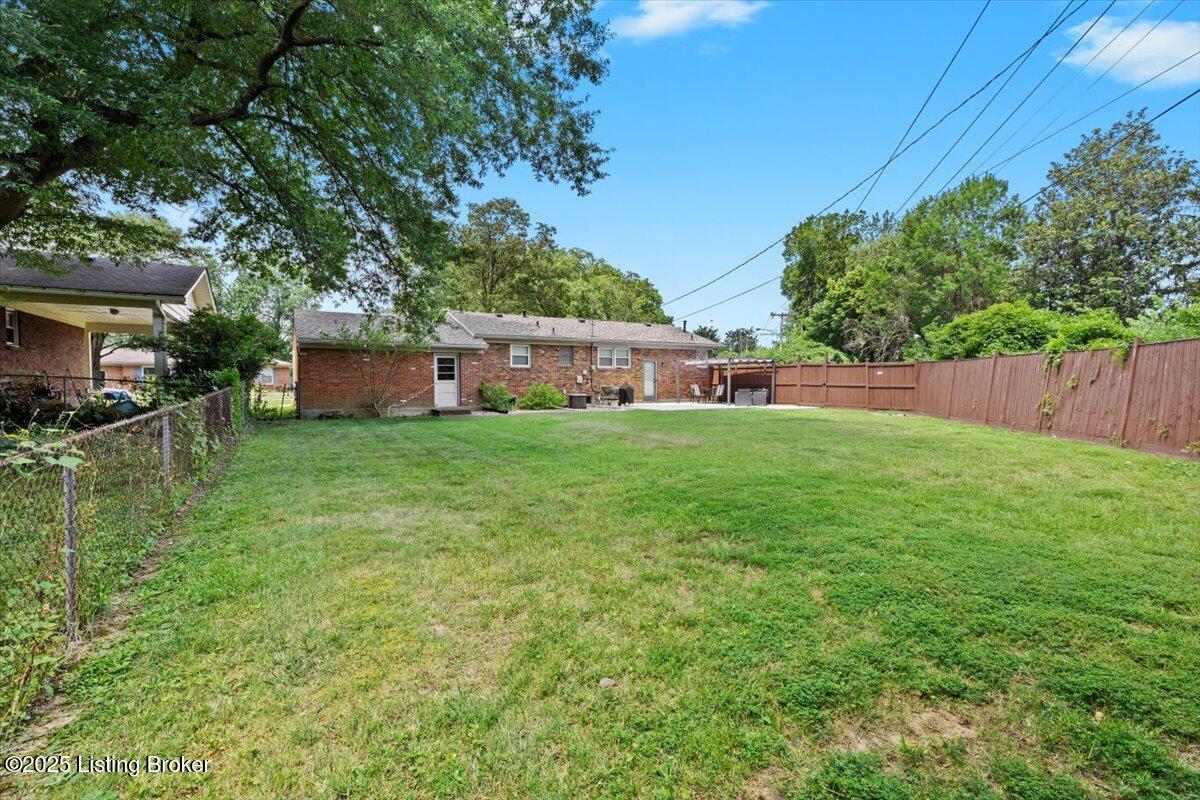 2601 Englewood Ave