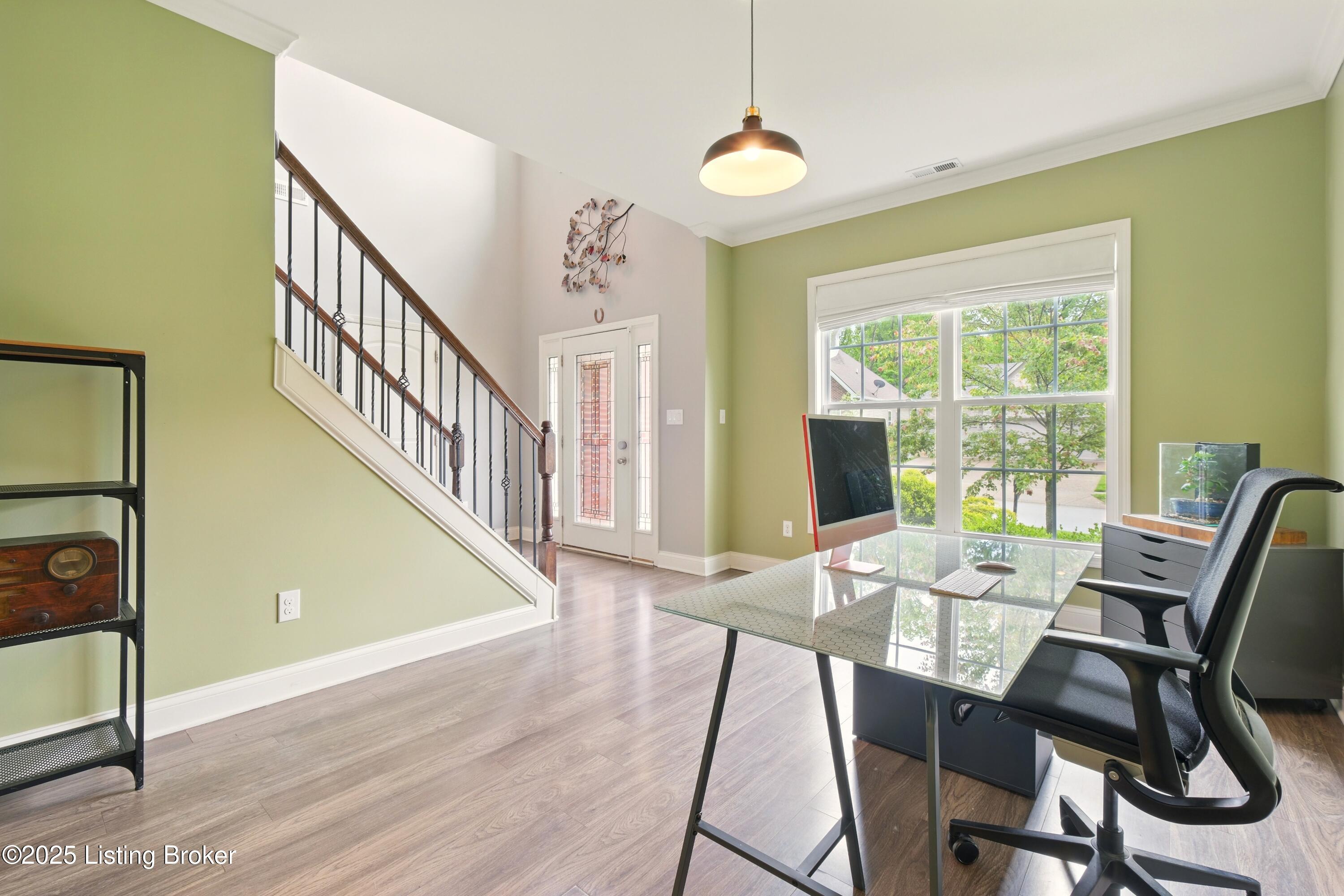 566 Wooded Falls Rd