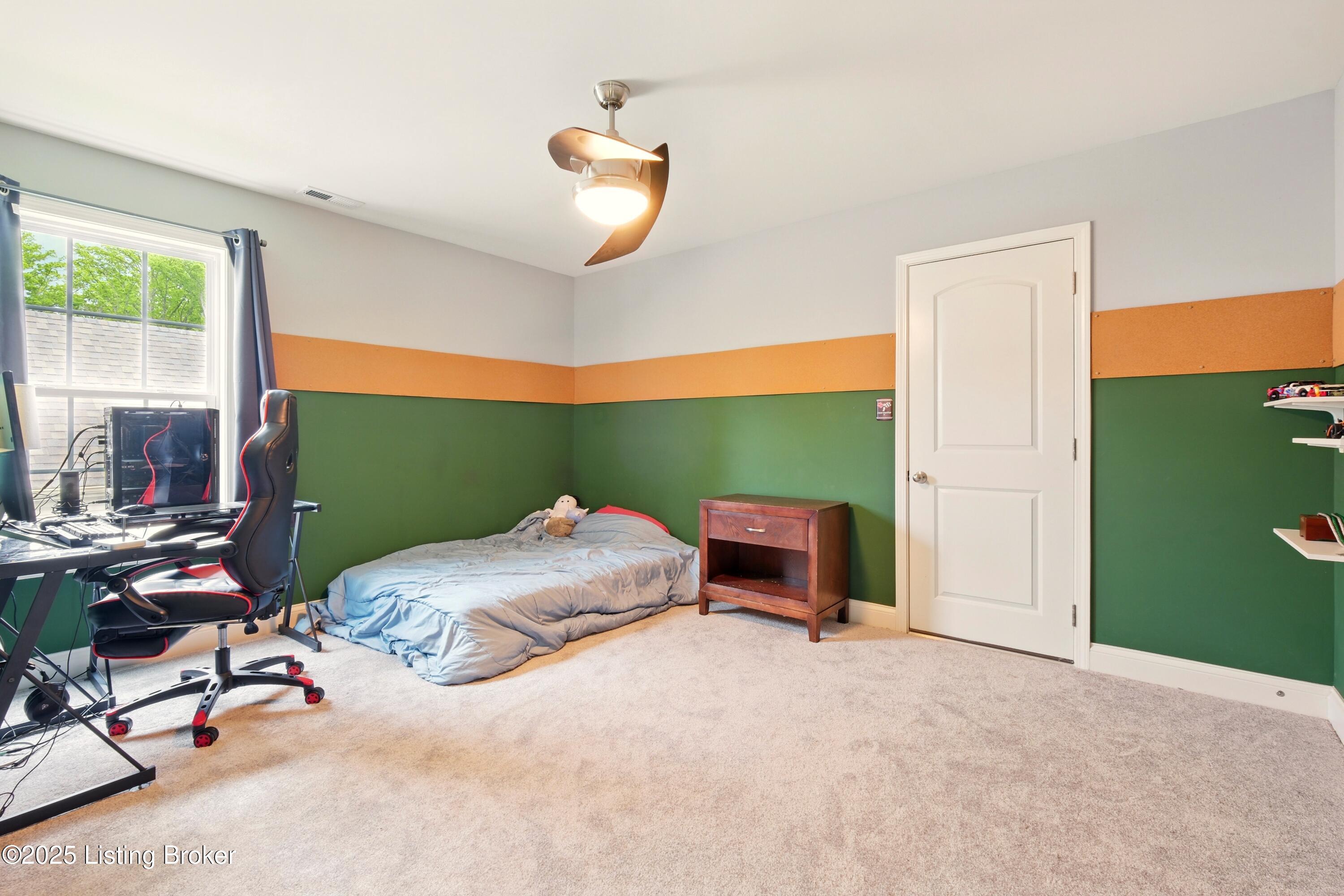 566 Wooded Falls Rd