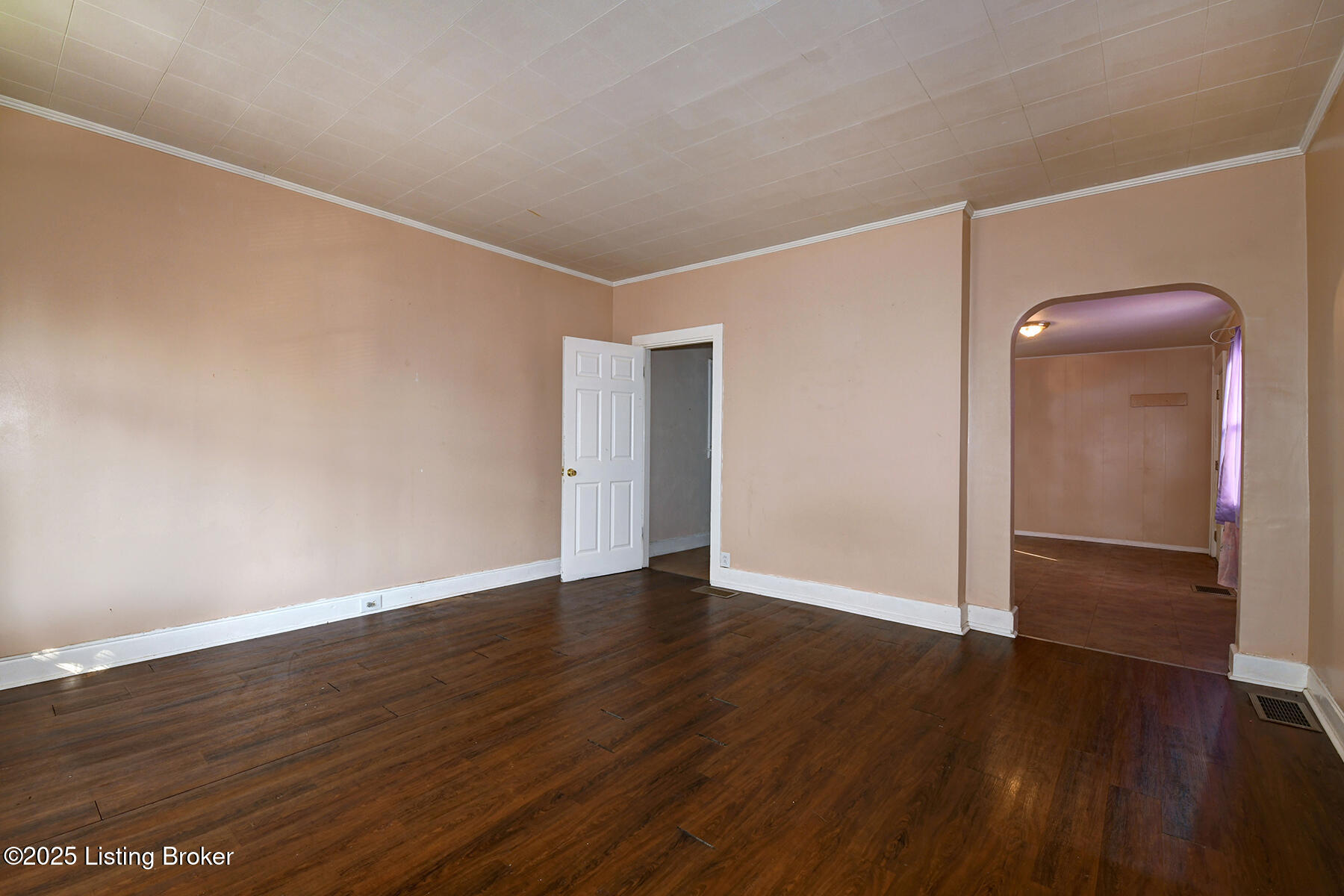 1316 Hoertz Ave