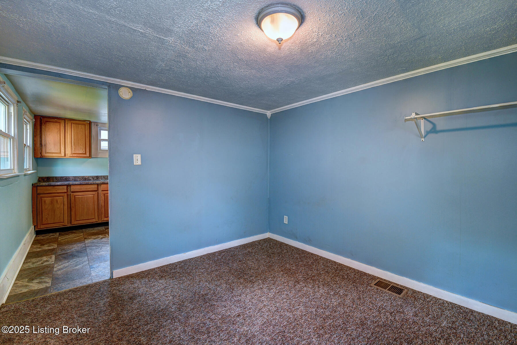 1316 Hoertz Ave