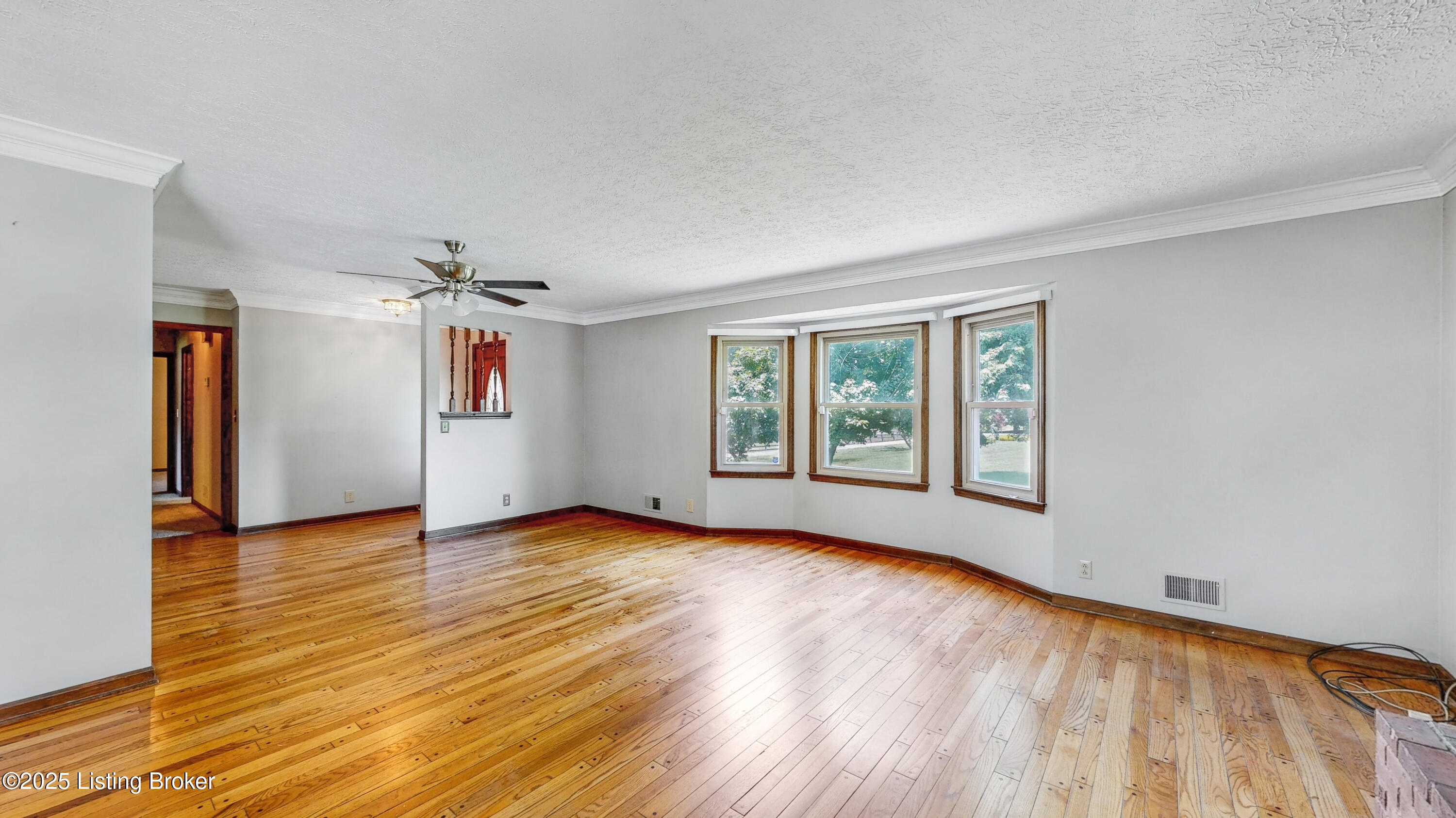 914 Peaceful Way