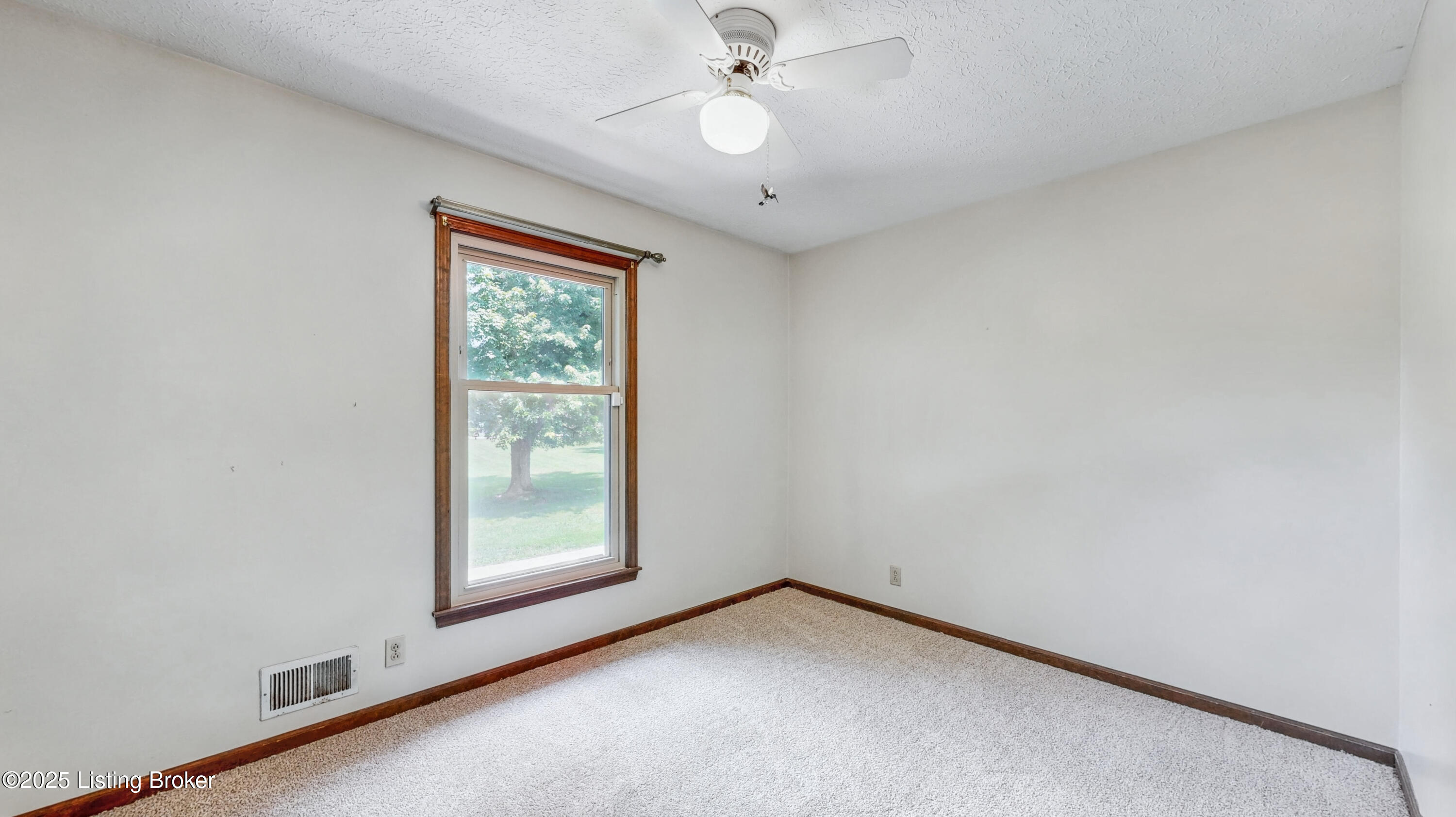914 Peaceful Way