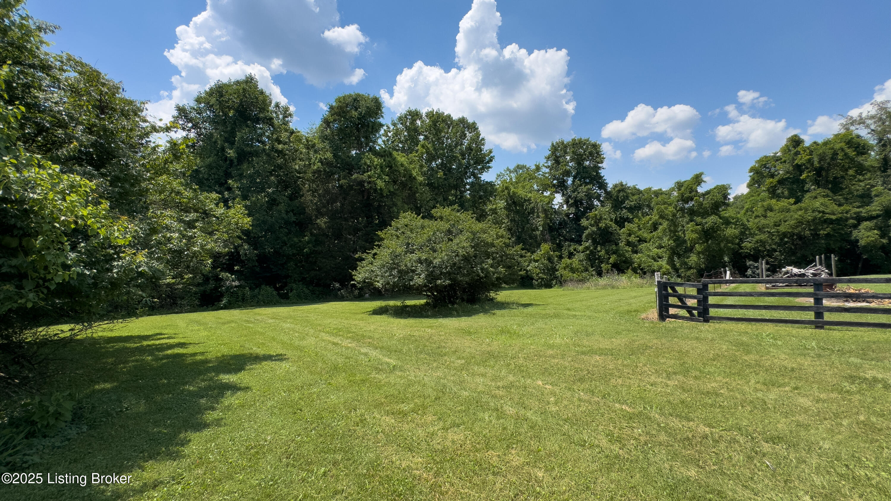 914 Peaceful Way