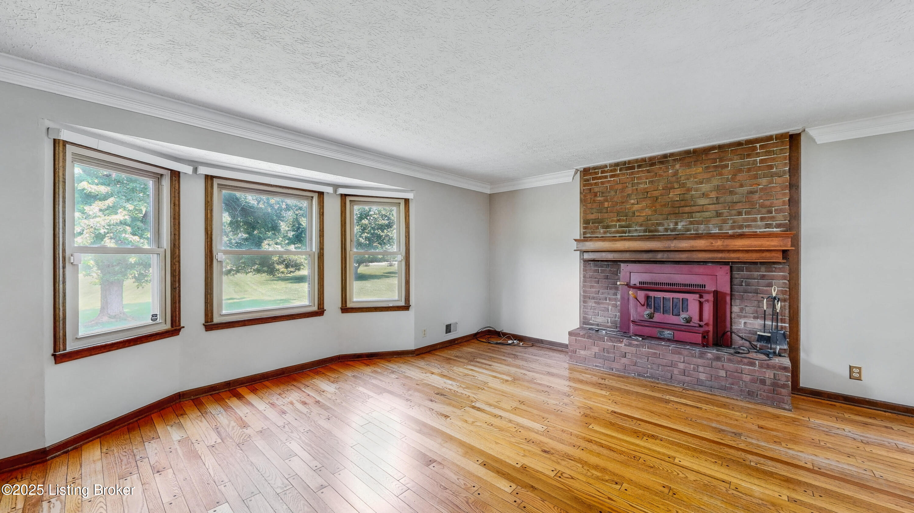 914 Peaceful Way