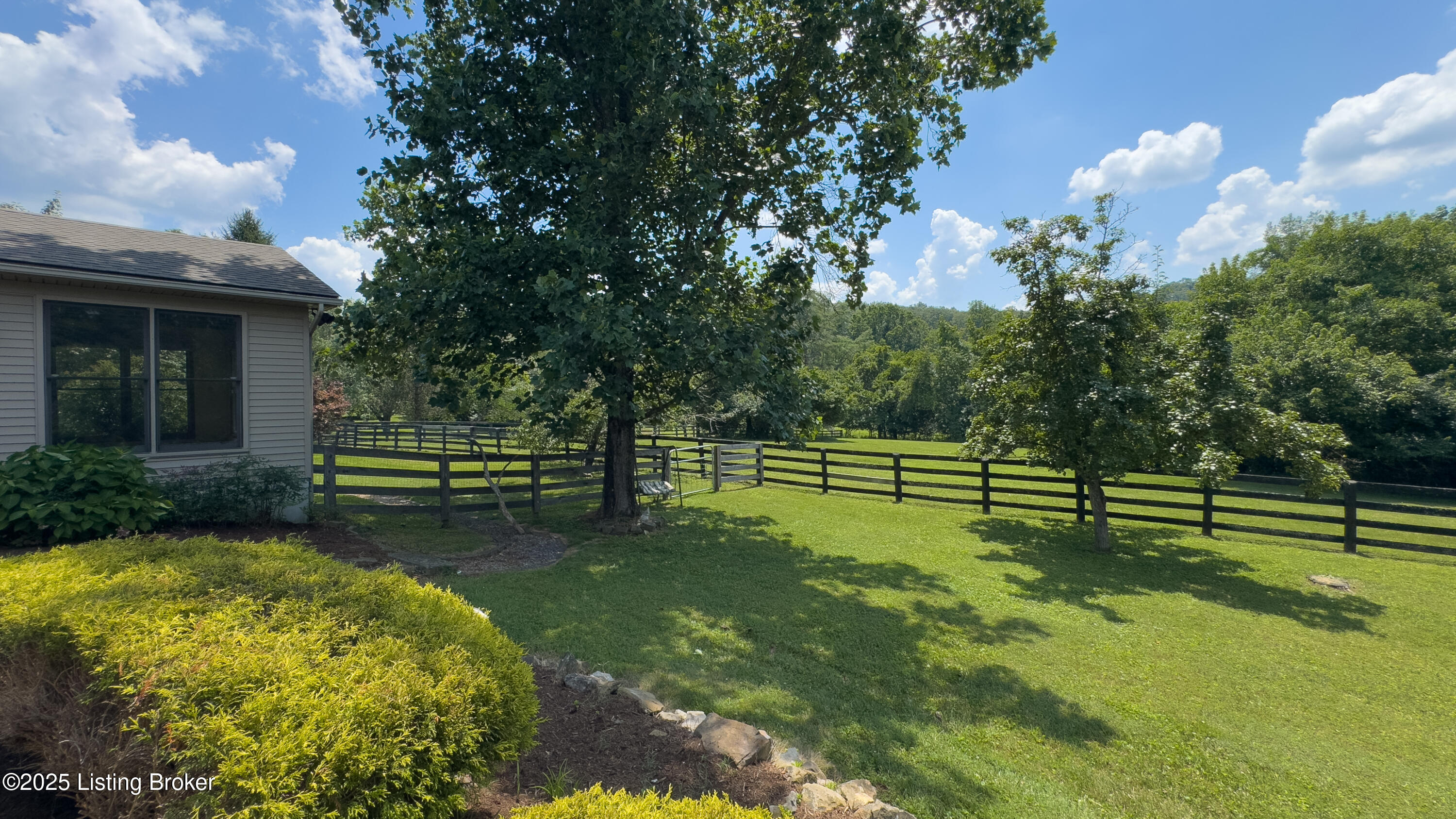 914 Peaceful Way