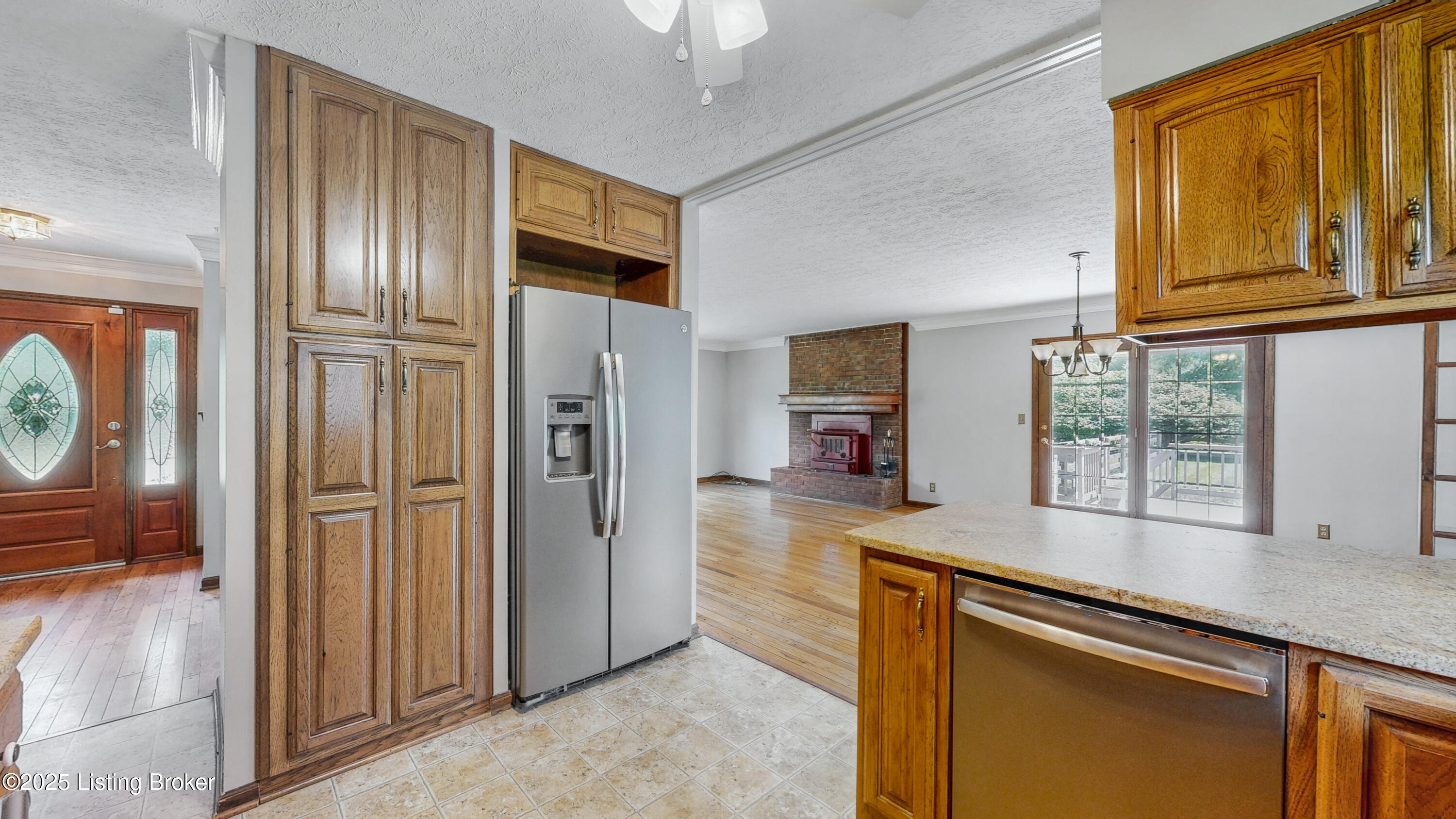 914 Peaceful Way