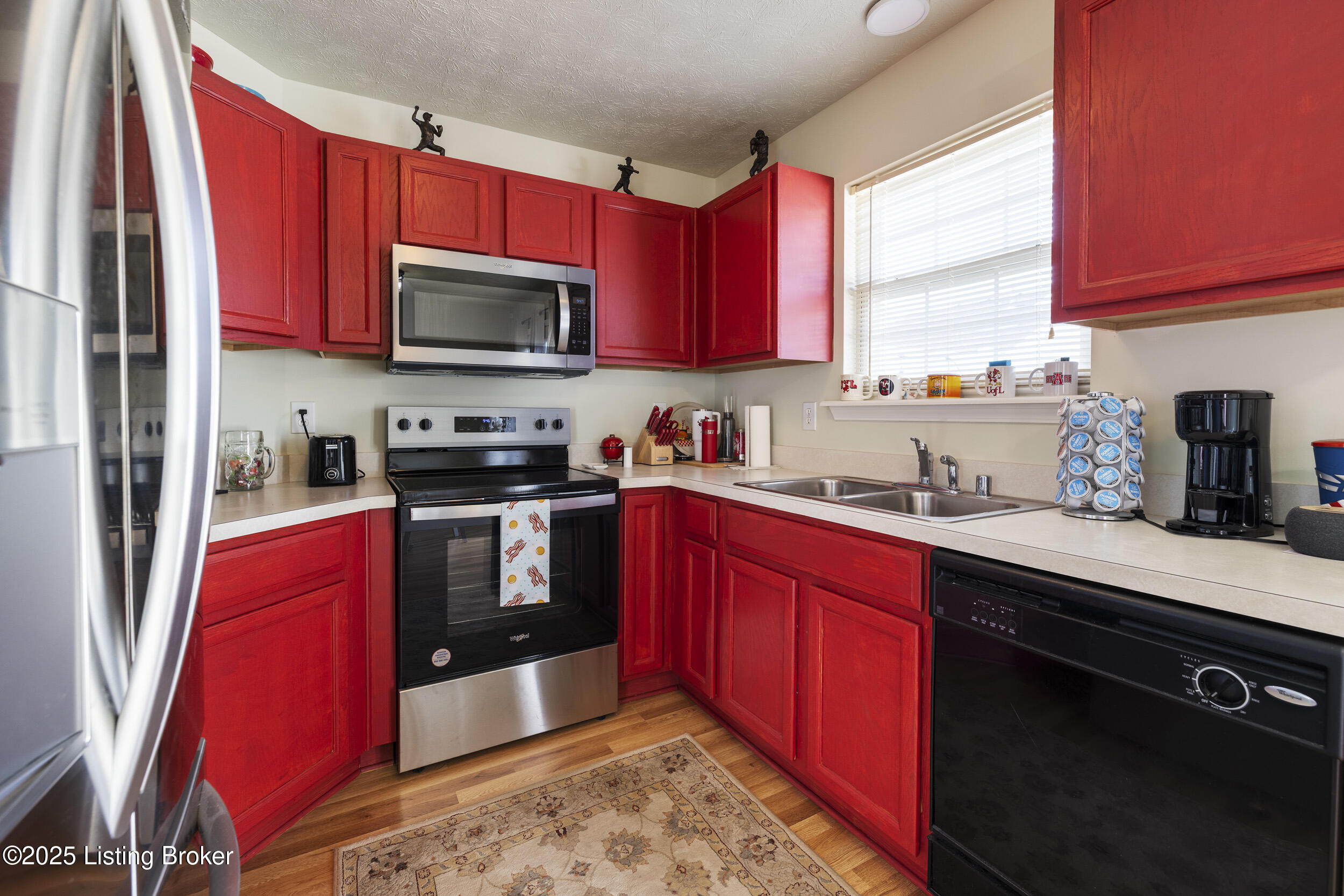 6716 Arbor Creek Dr