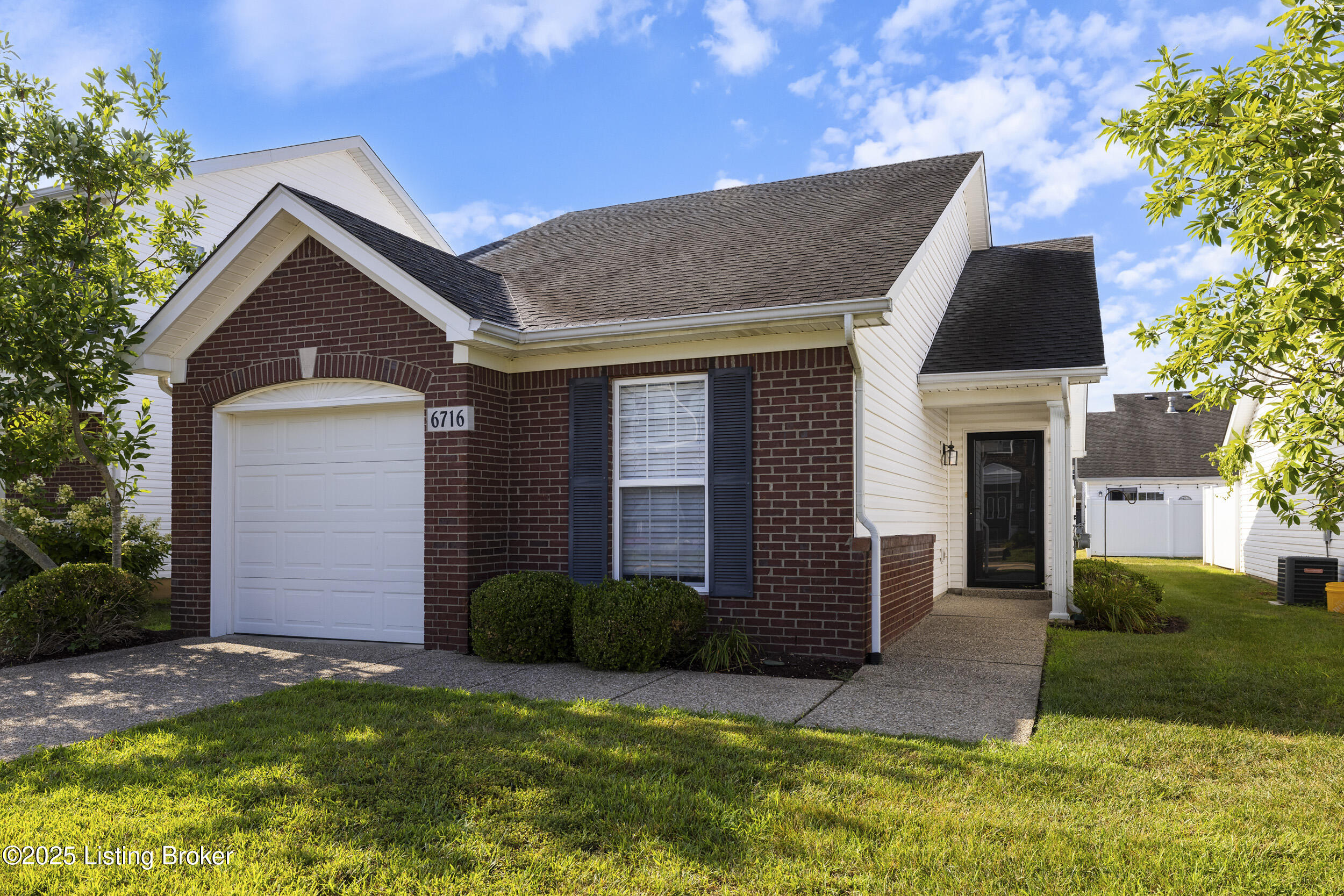 6716 Arbor Creek Dr