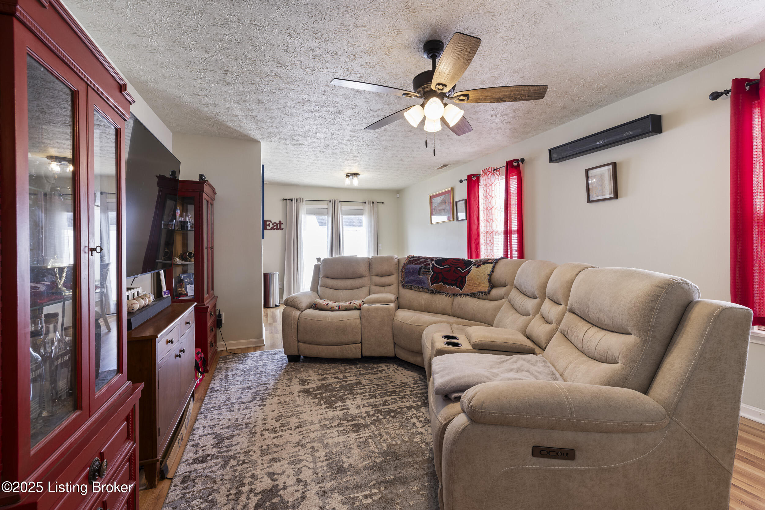 6716 Arbor Creek Dr