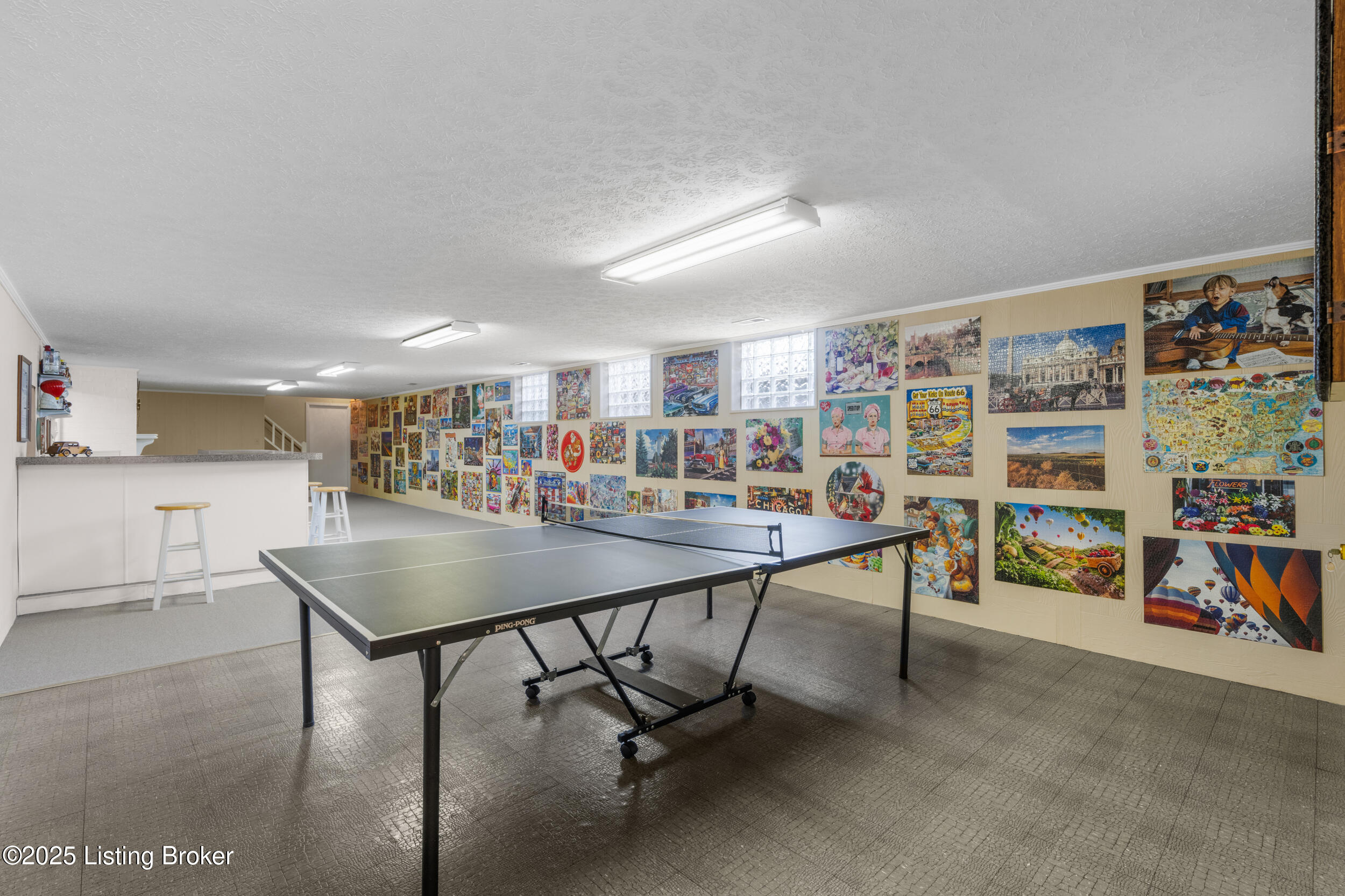 3012 Hayfield Dr