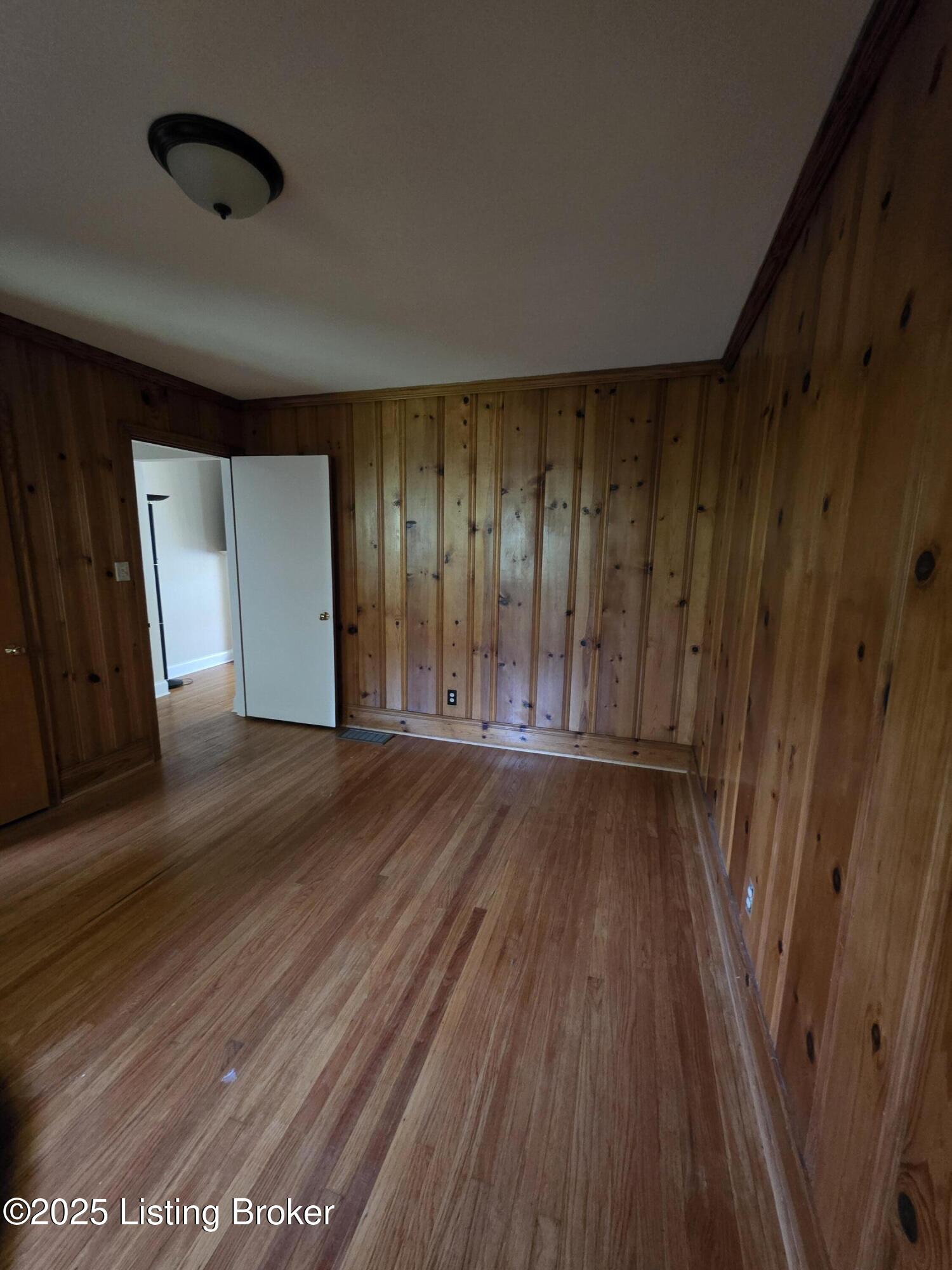 2301 Janlyn Rd