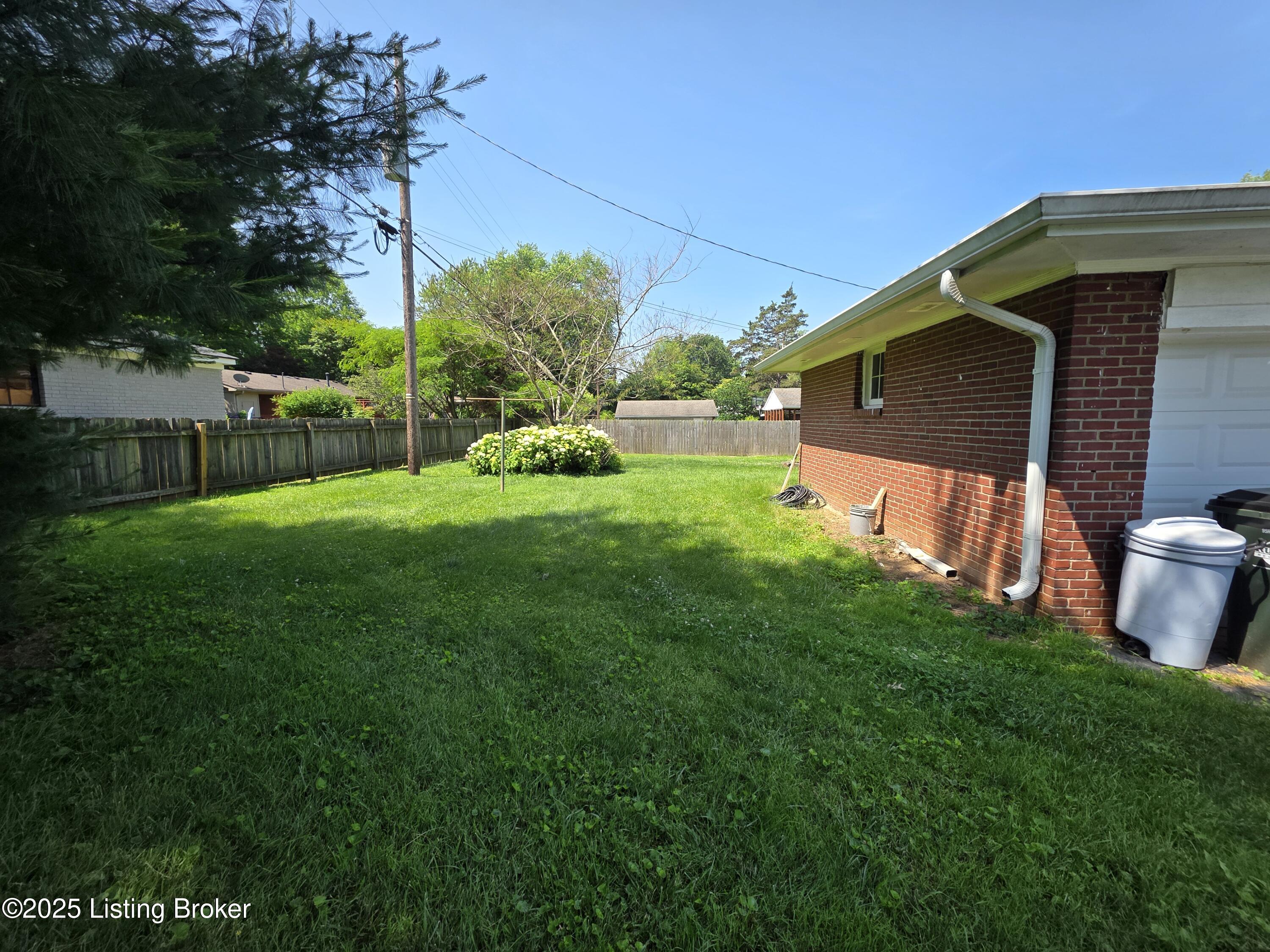 2301 Janlyn Rd
